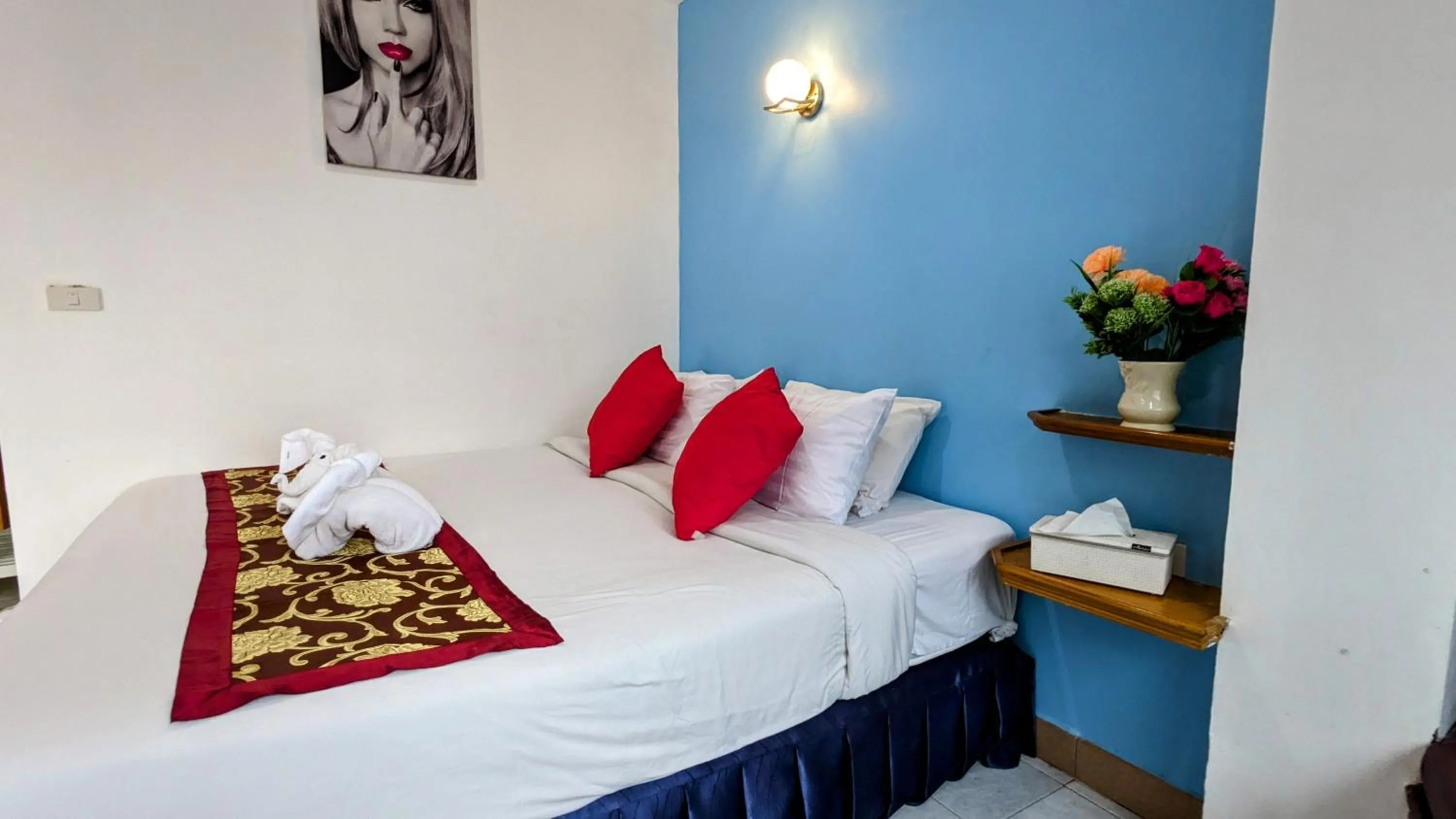 Bed in Heaven House Restro & Bar