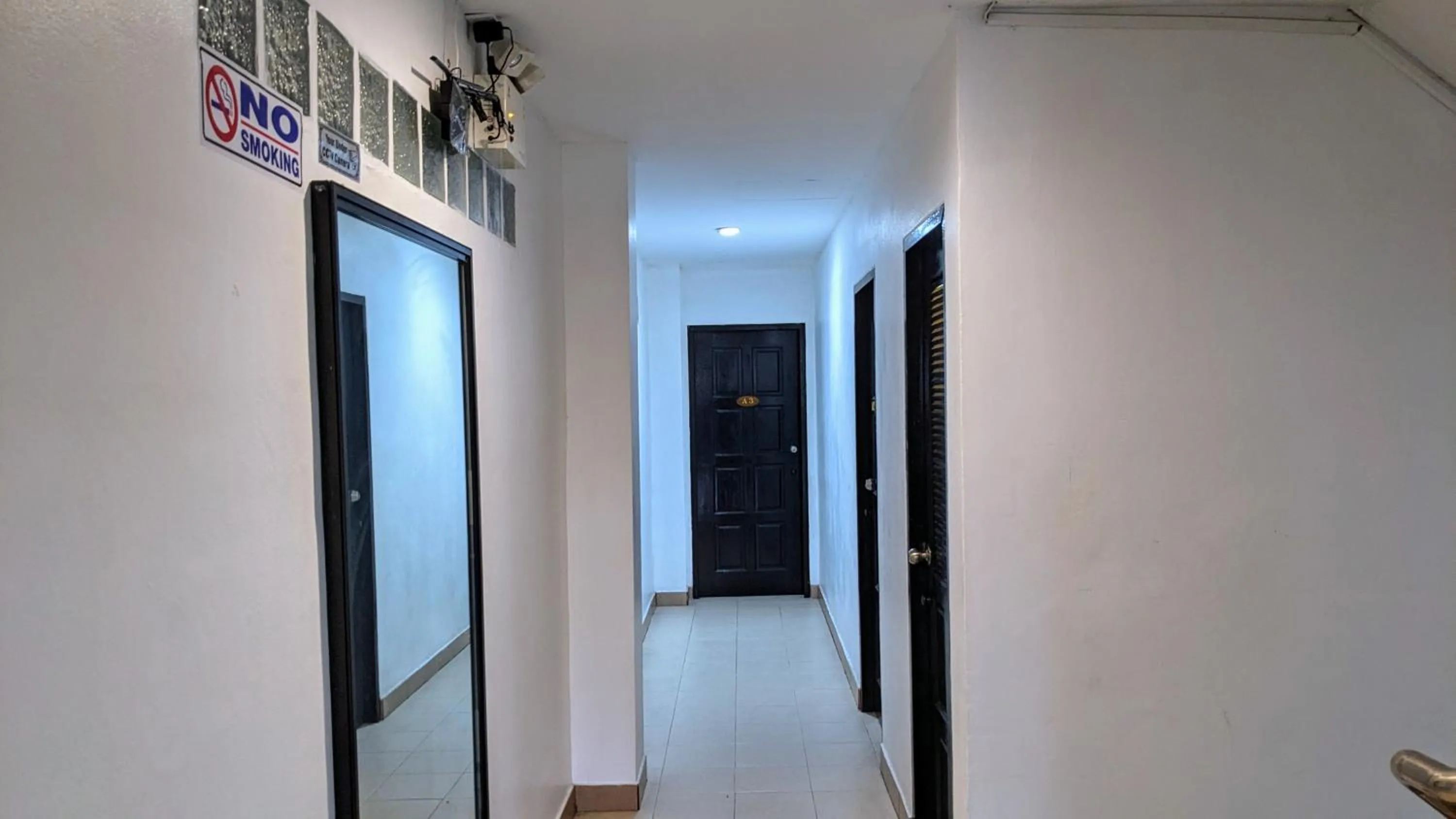 Lobby or reception in Heaven House Restro & Bar