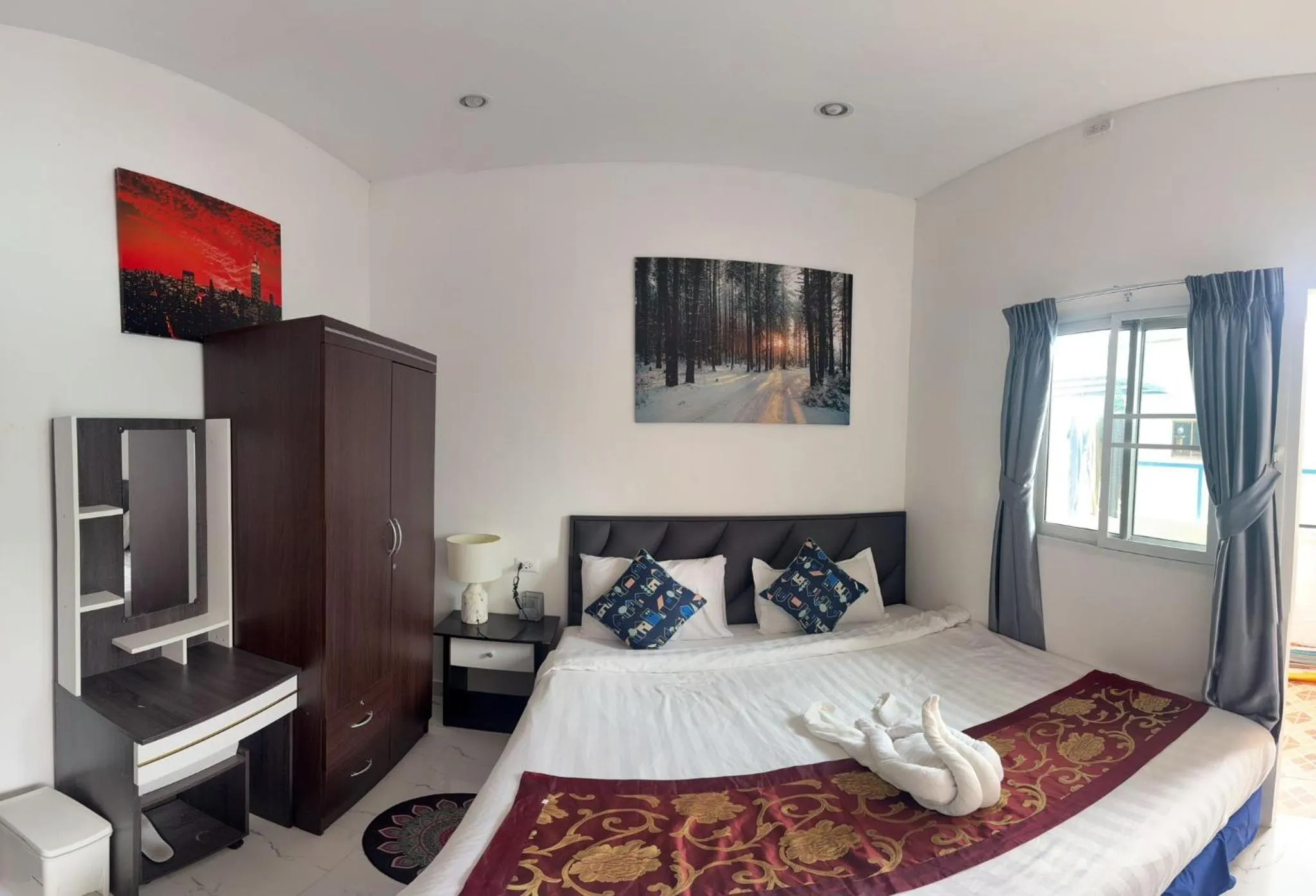 Bed in Heaven House Restro & Bar