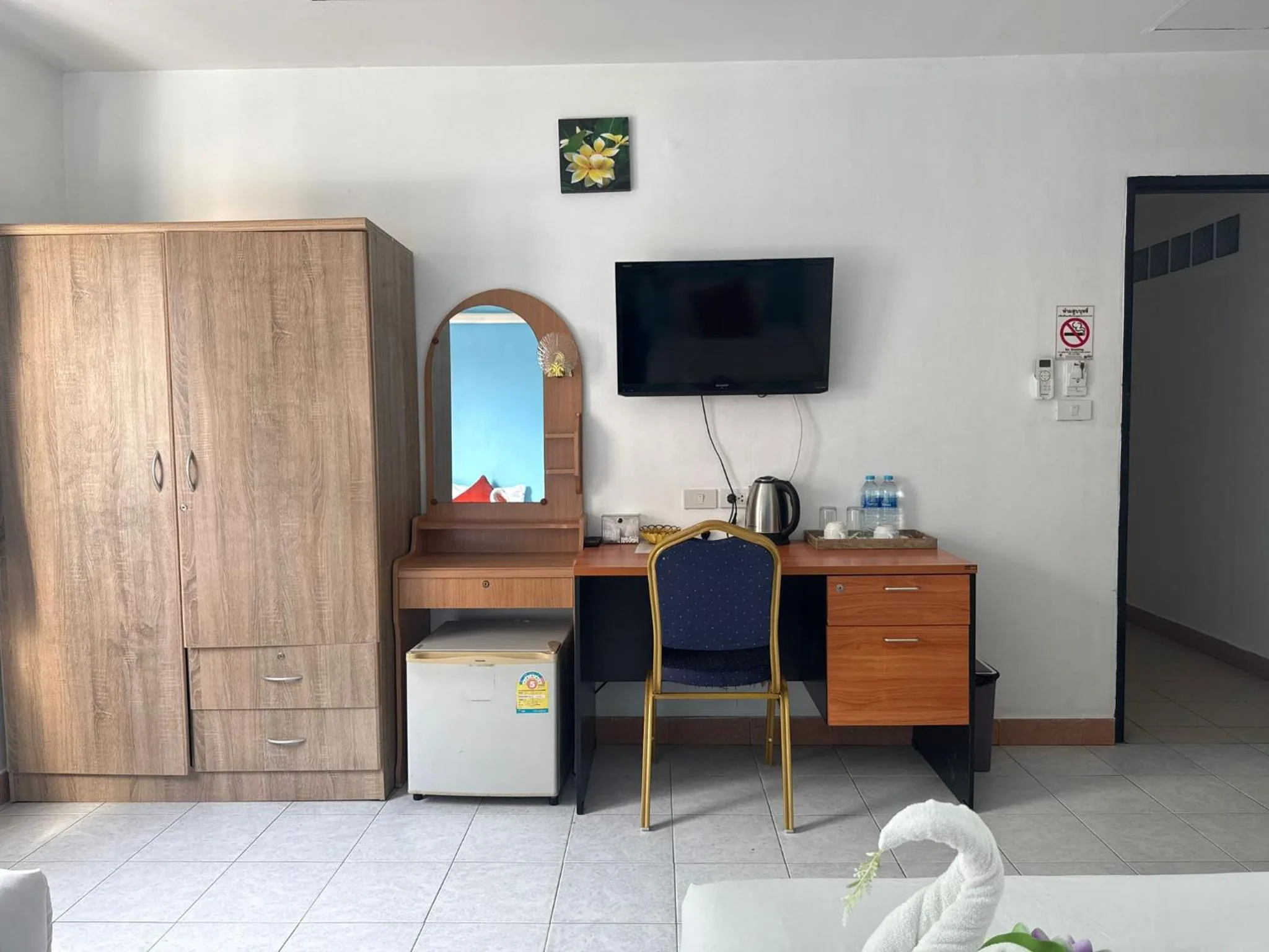 Bed in Heaven House Restro & Bar