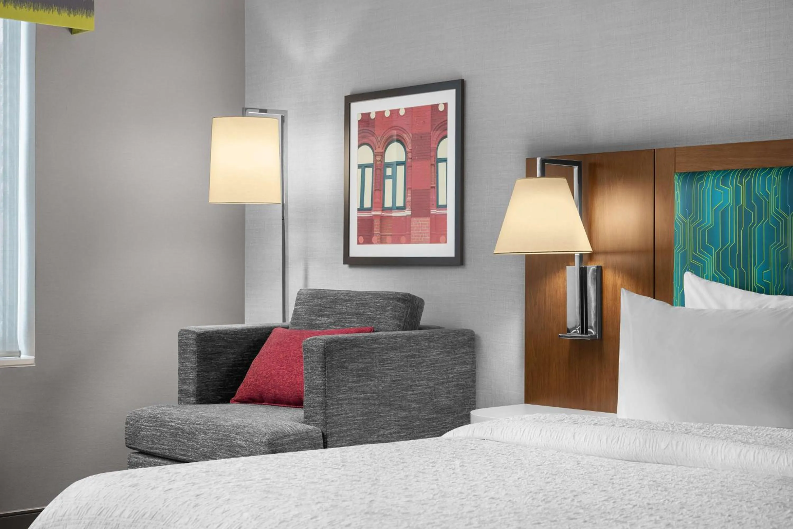 Bed in Hampton Inn & Suites Orangeville, On