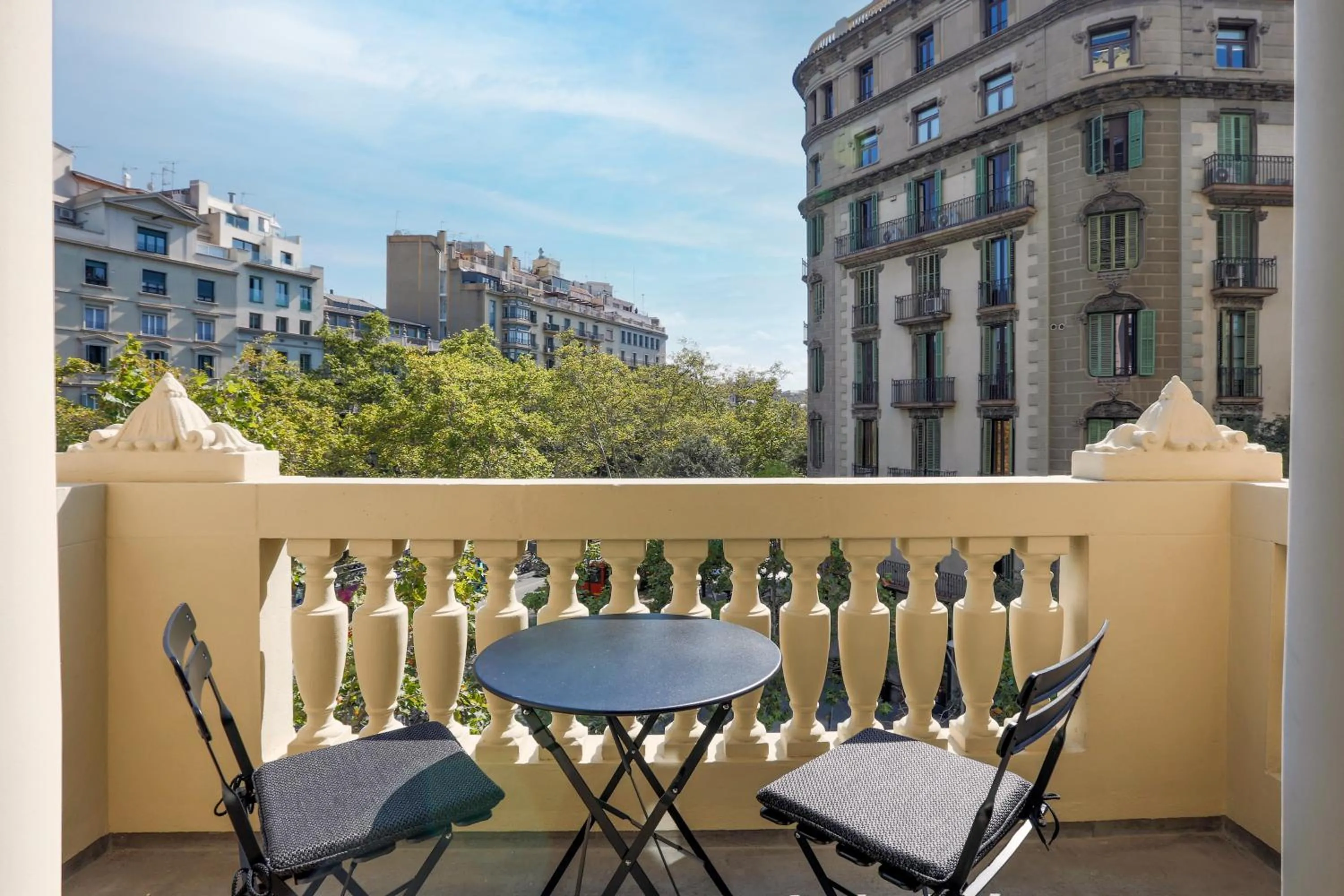 The Diagonal Suites by Sweett