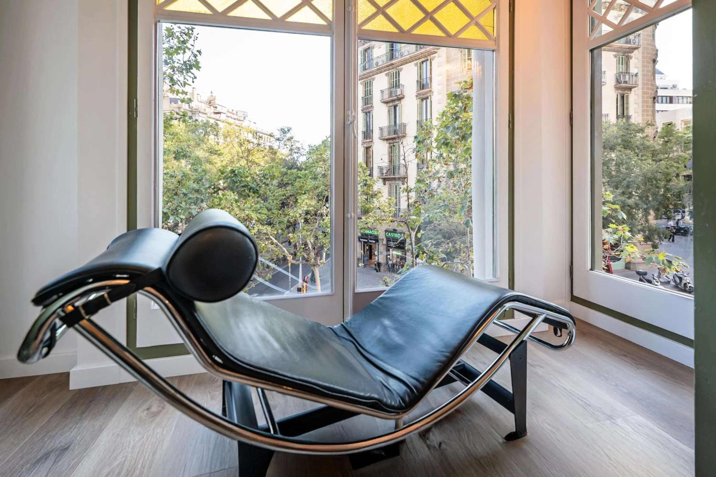 The Diagonal Suites by Sweett