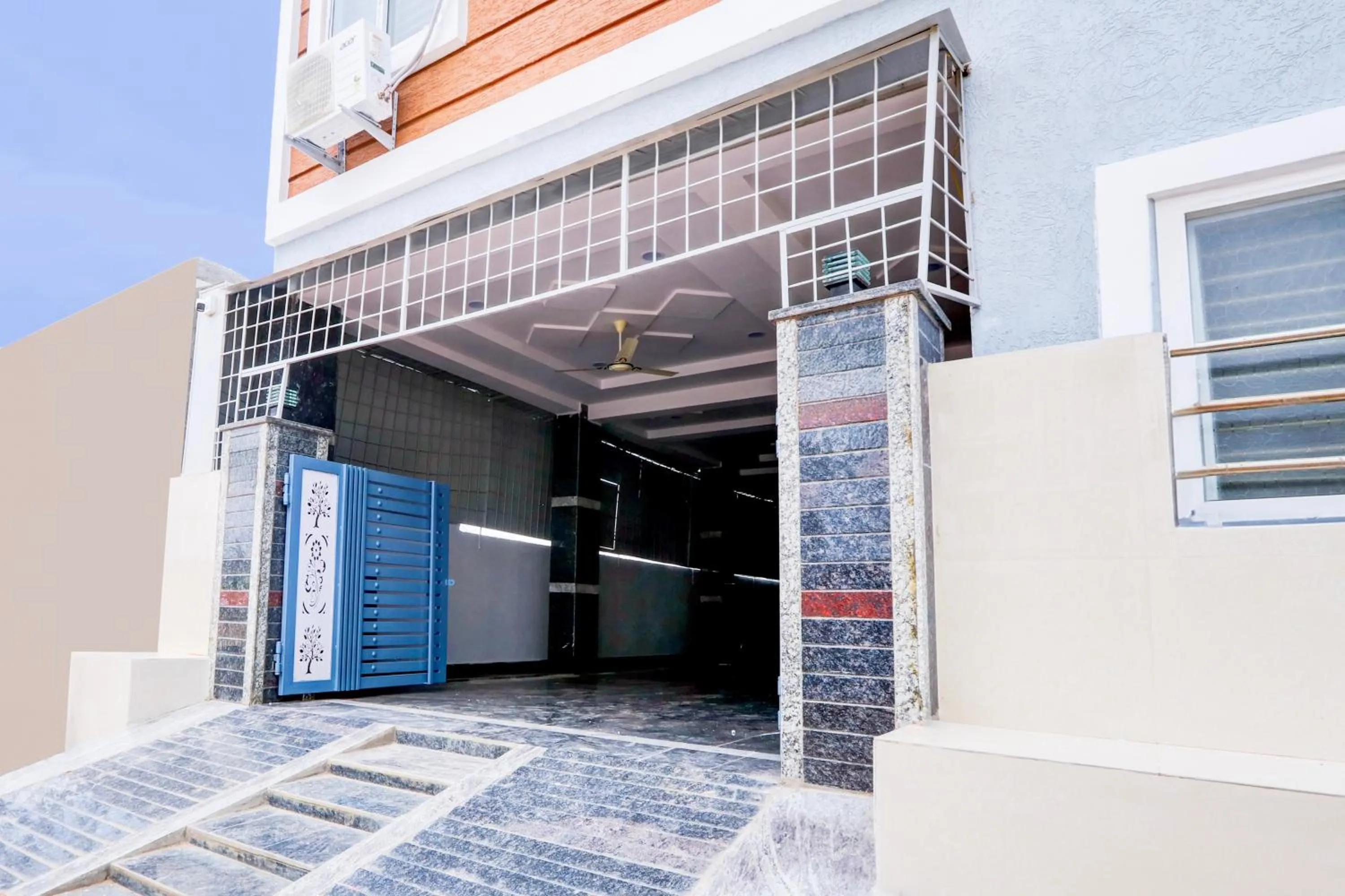 Facade/entrance in Super Hotel O Adibatla near TCS