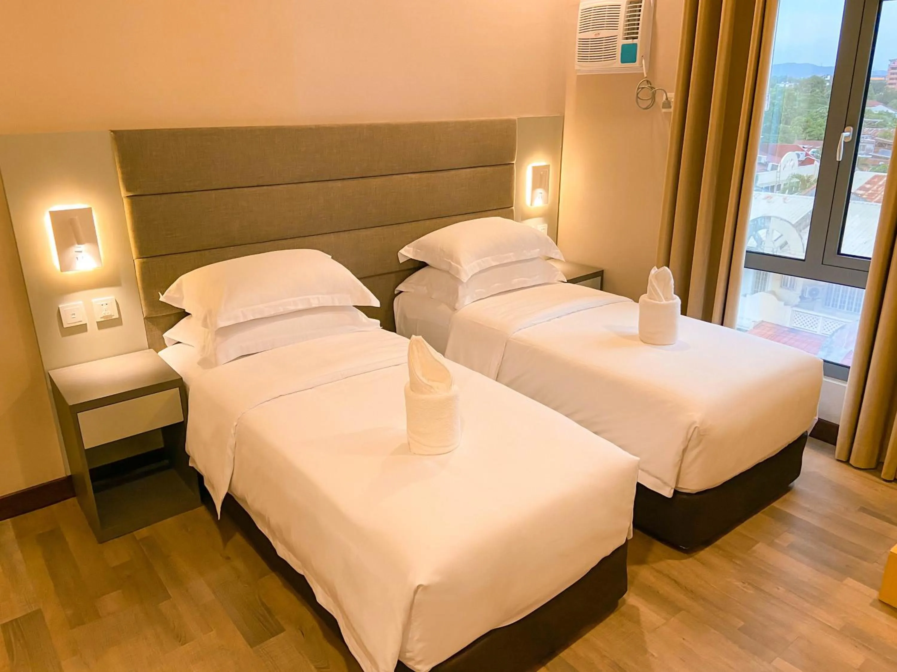 Bedroom, Bed in Staycity Serviced Apartment