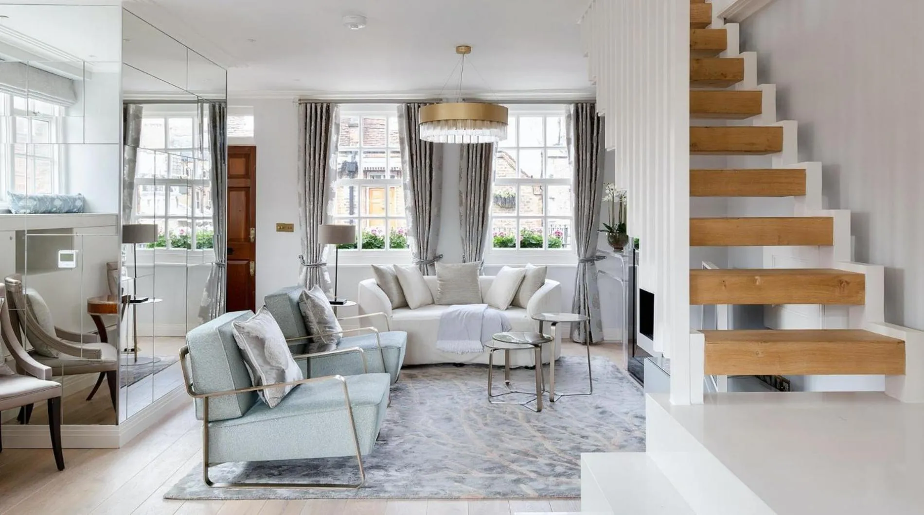 One-Bedroom Apartment in Pocket Full of Pearls 1 Bedroom Duplex Penthouse