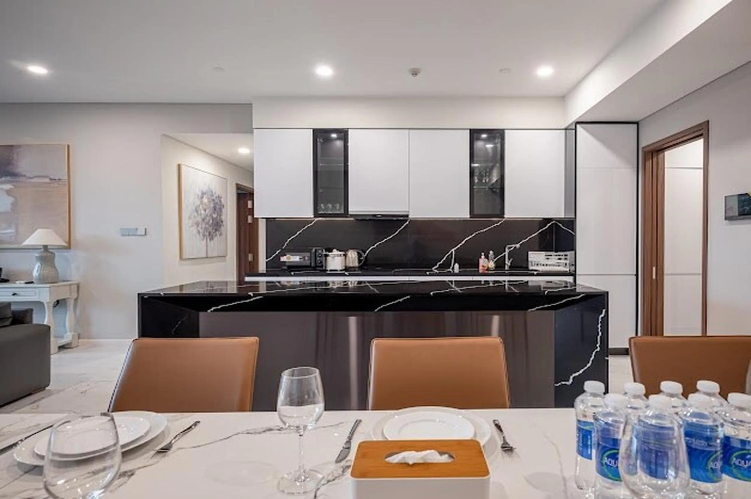 Kitchen or kitchenette in The Metropole - Horizon View Riverside D2