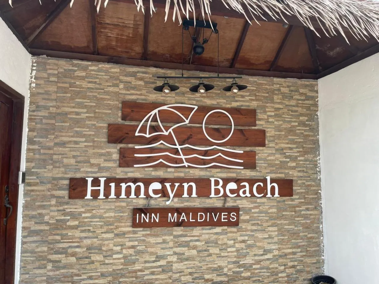Day in Himeyn Beach Inn - Ocho Homes by Eight Continents