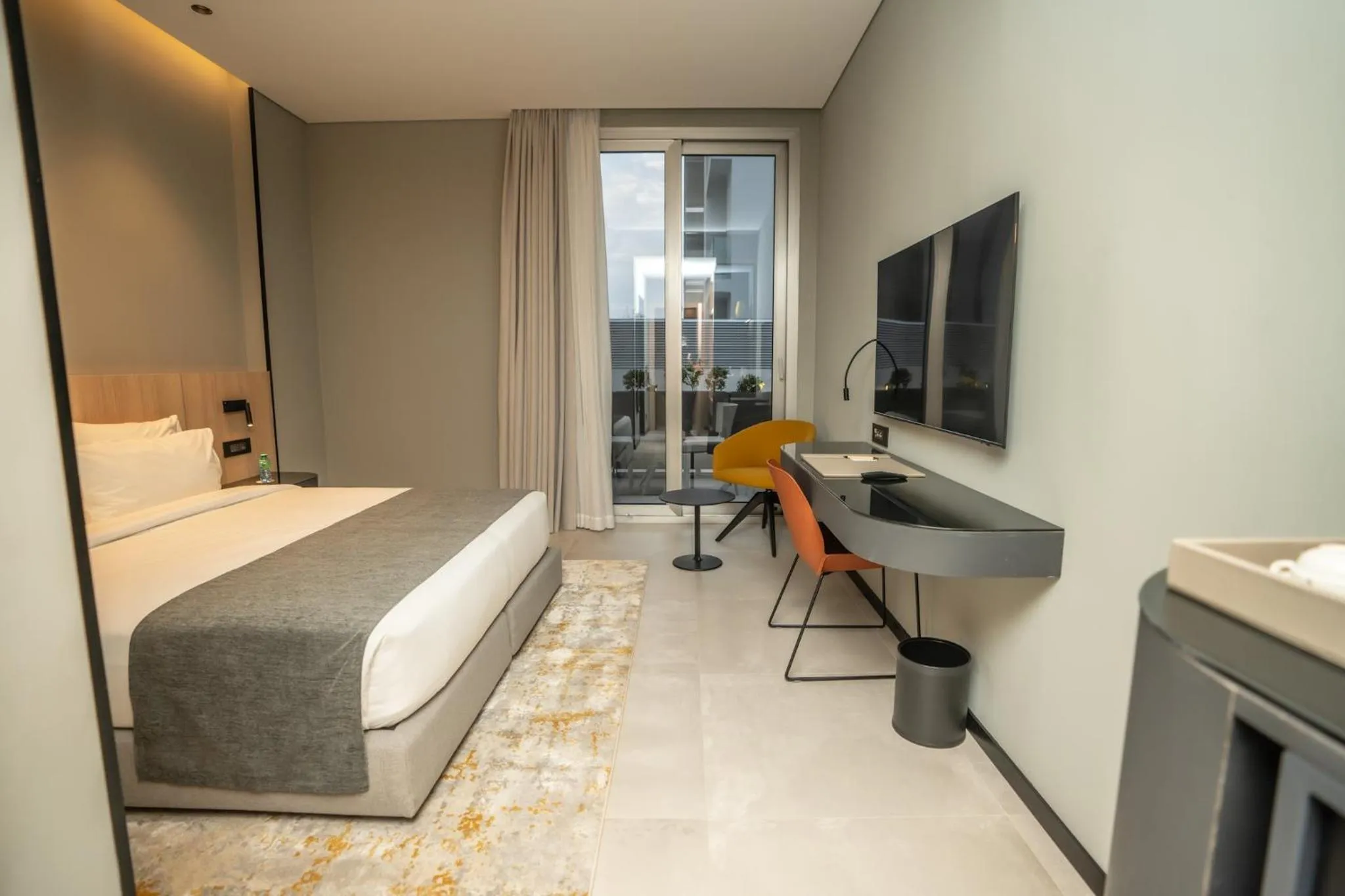 Patio, Bed in Sama Hotels