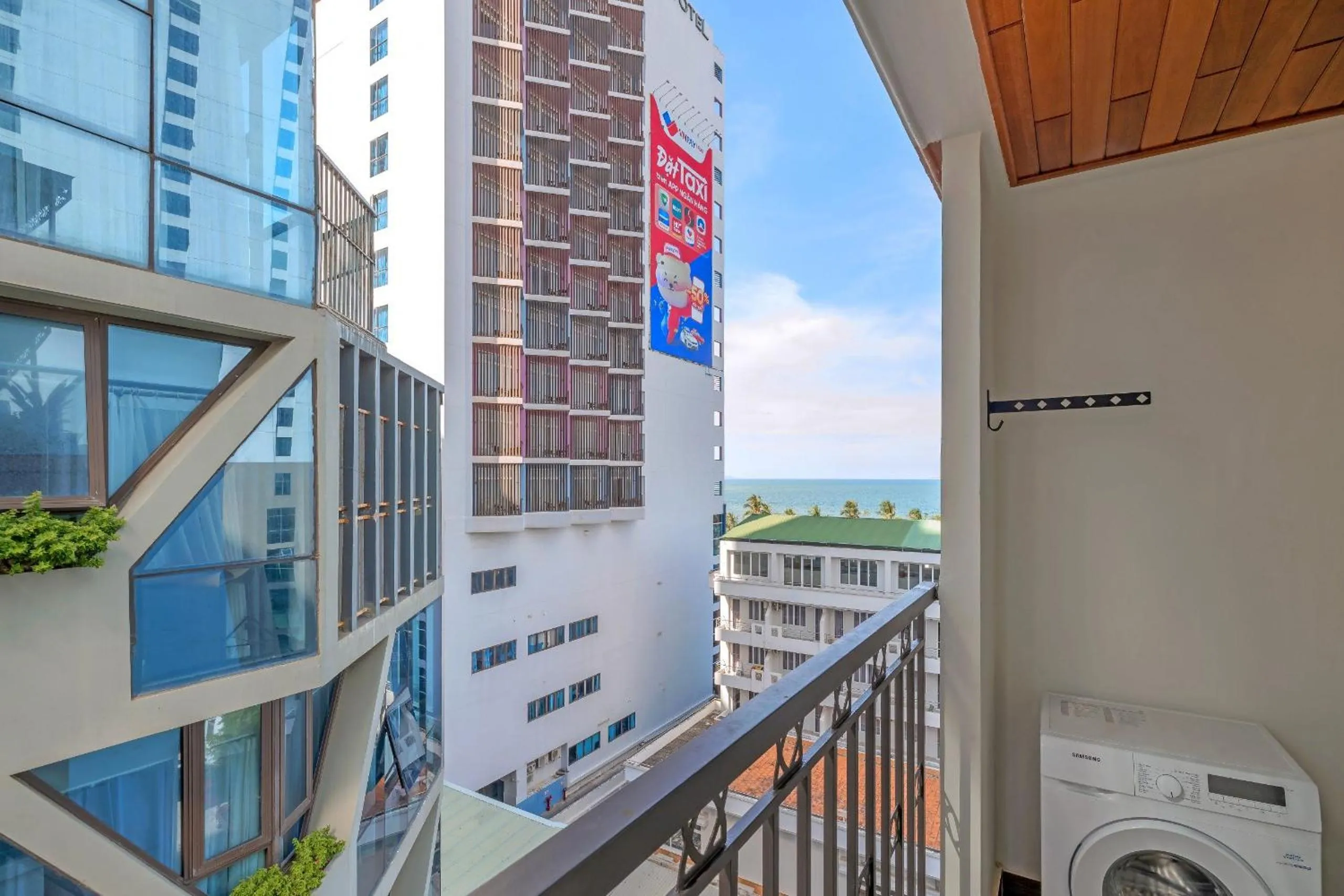 Day in VieLa Apartment Nha Trang