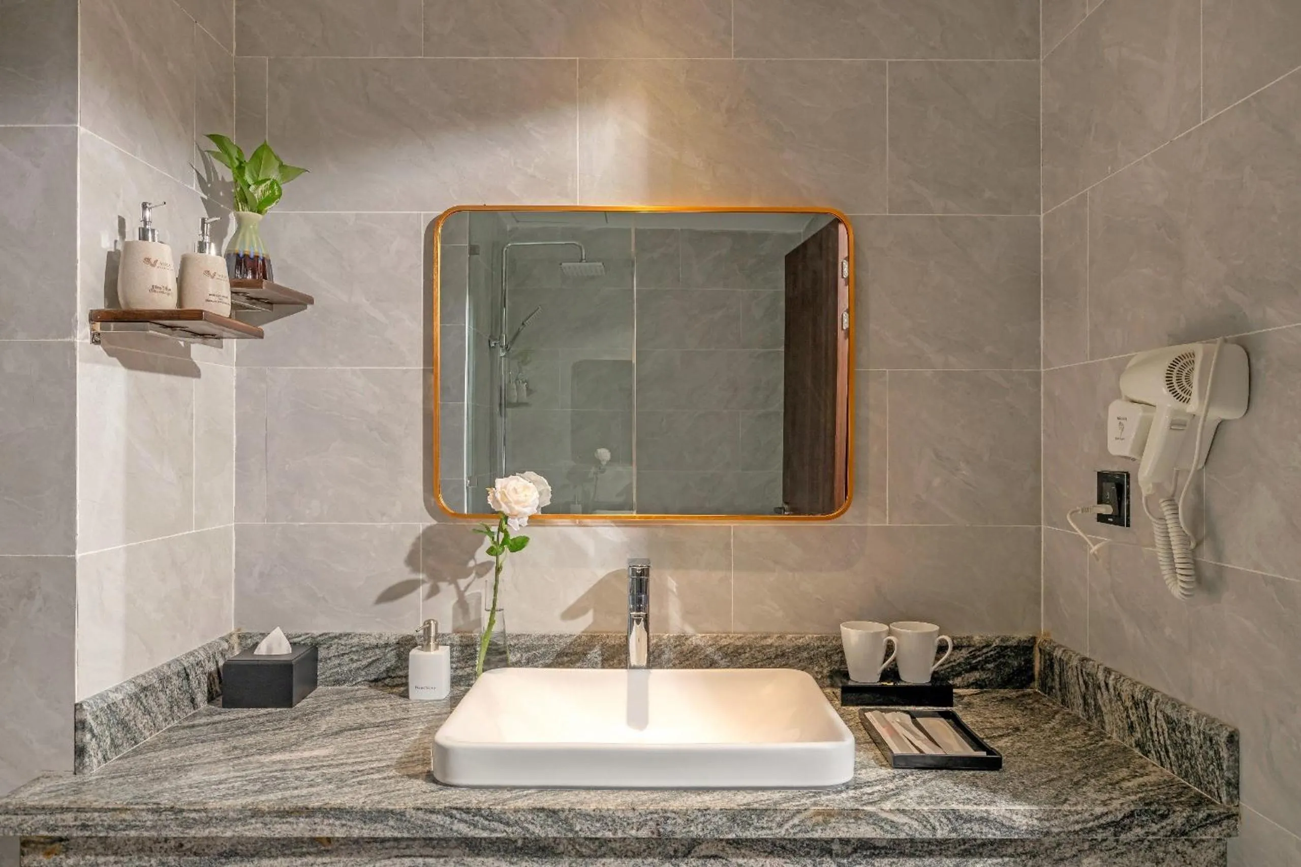 Shower in VieLa Apartment Nha Trang