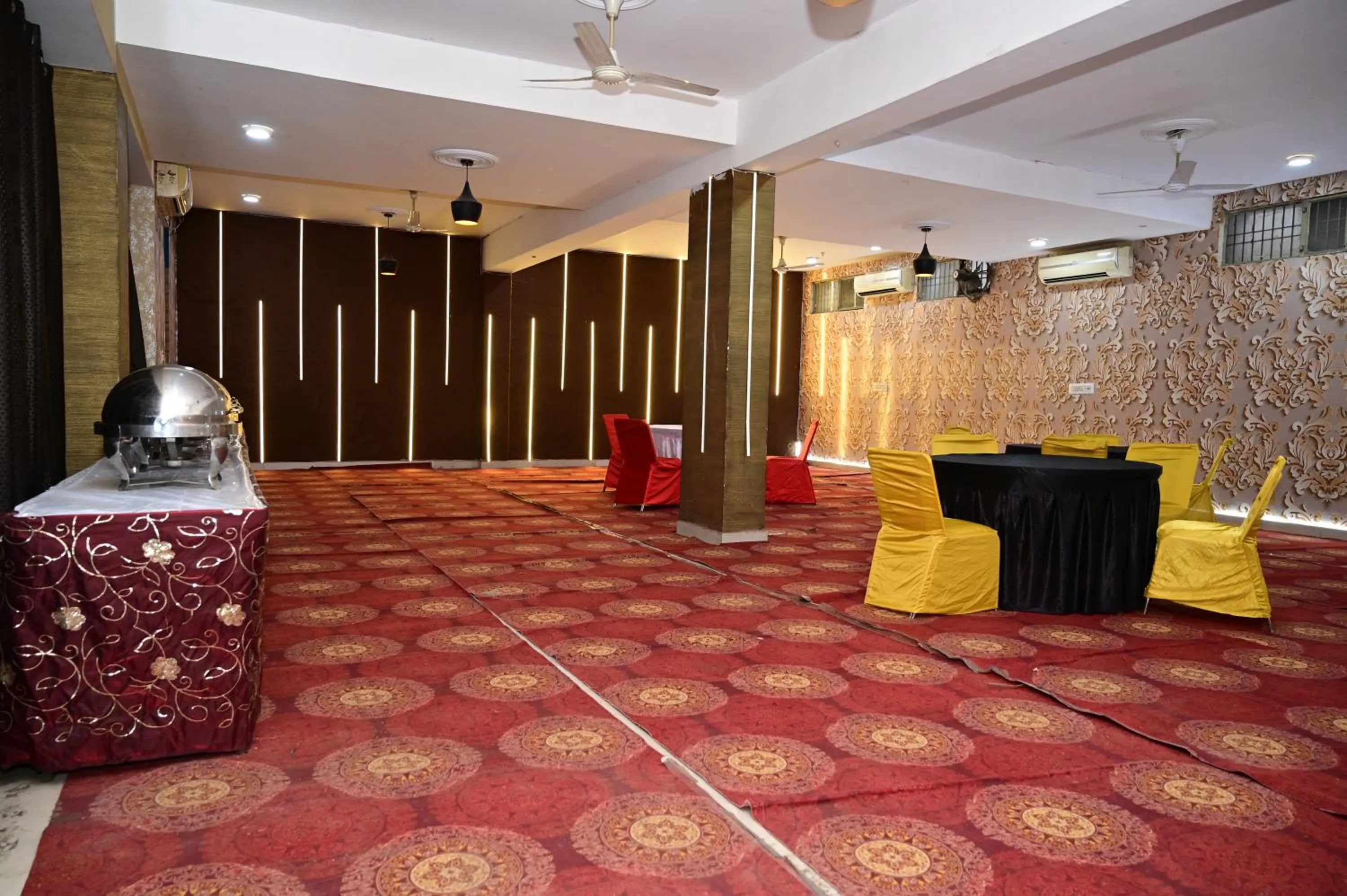 Banquet/Function facilities in Hotel Krishna Pride