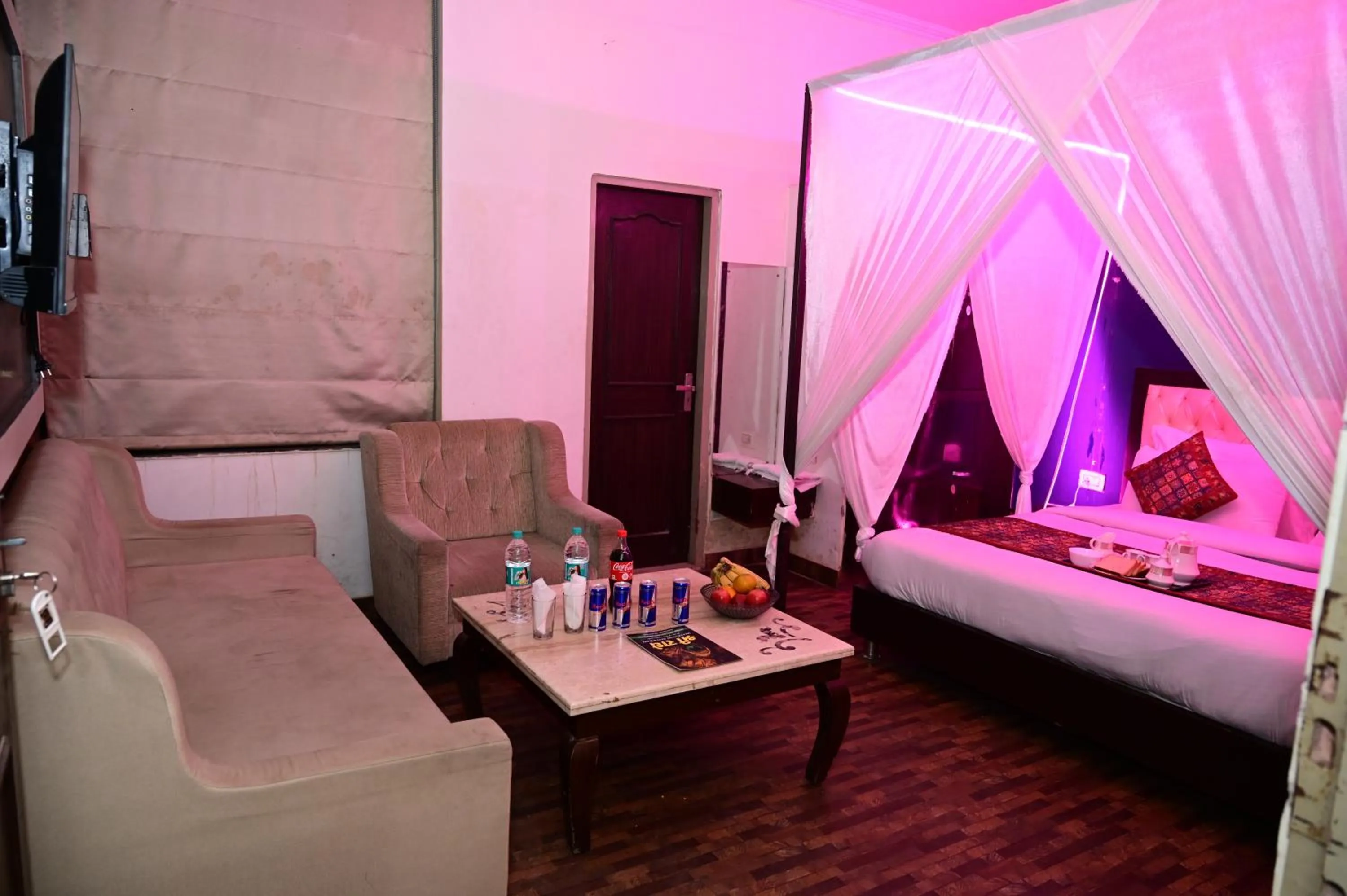 Bedroom in Hotel Krishna Pride