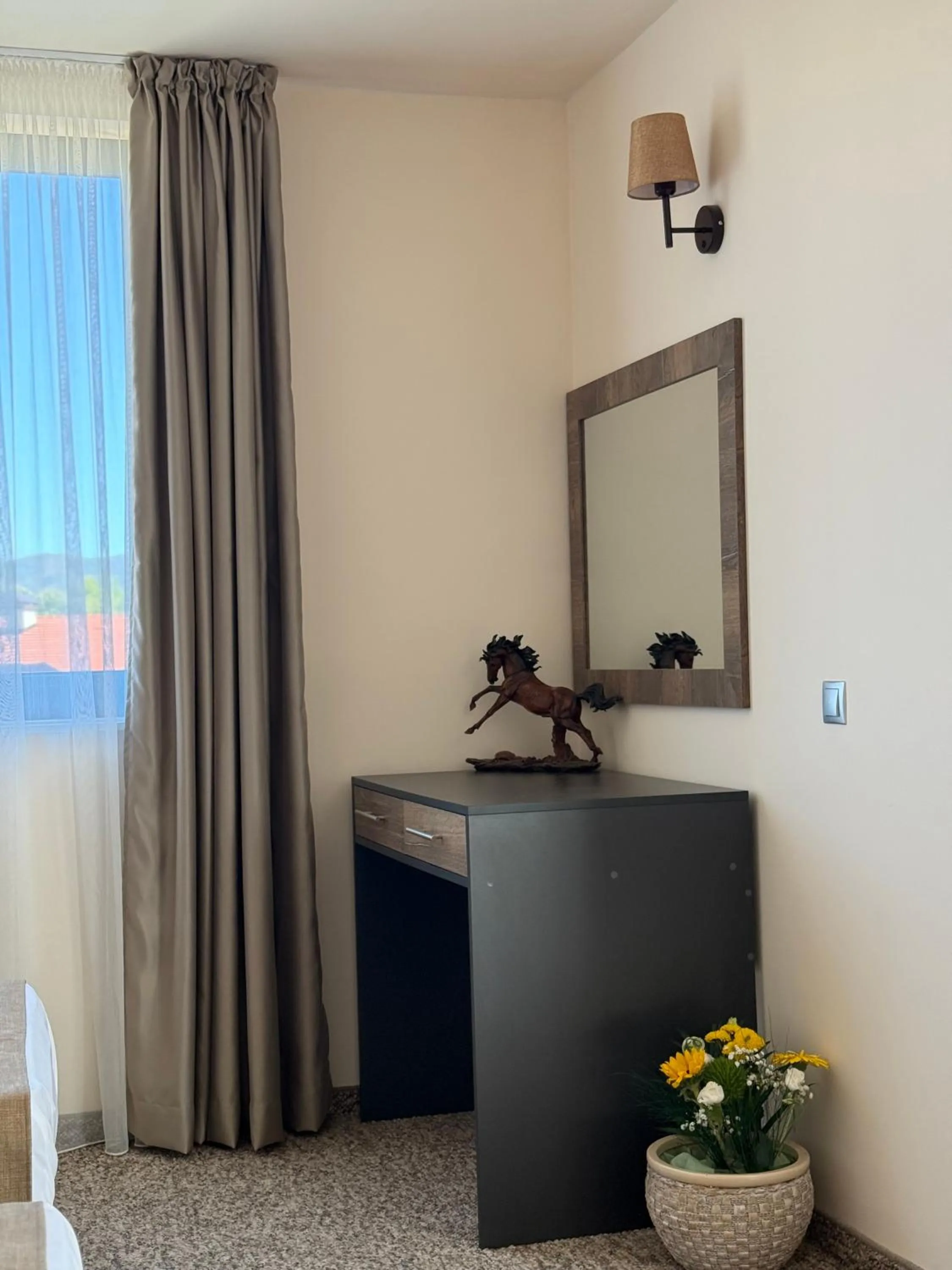 Property building in City Plaza