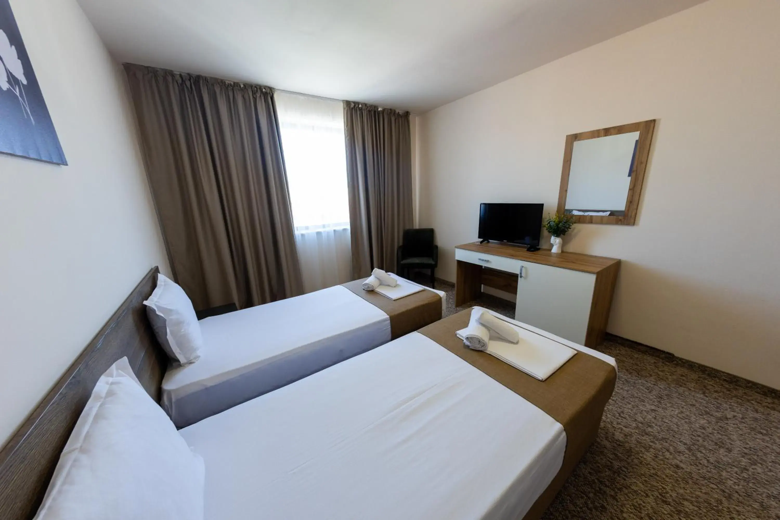 Twin Room with Balcony - single occupancy in City Plaza Twin Room with Balcony - single occupancy in City Plaza