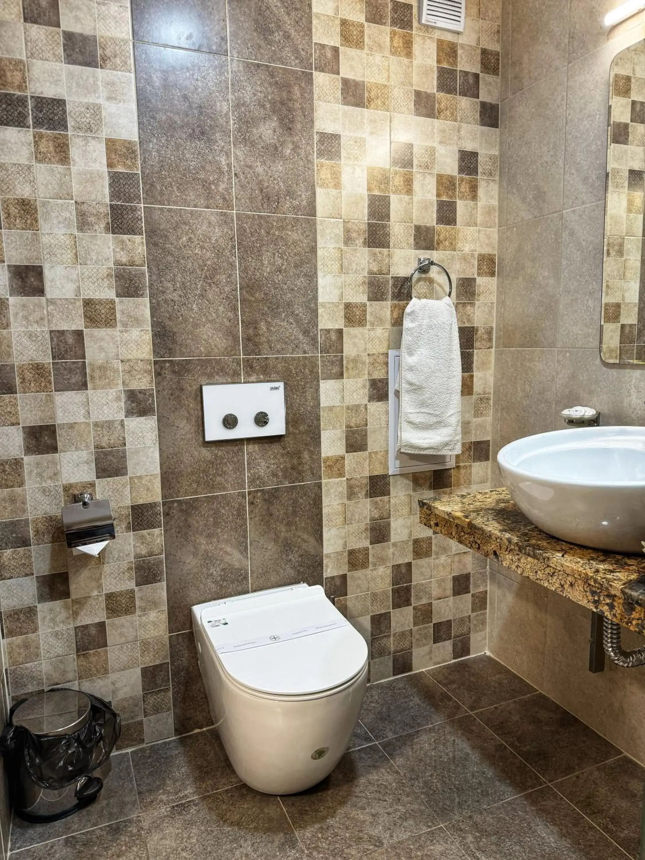 Twin Room - single occupancy in City Plaza Twin Room - single occupancy in City Plaza