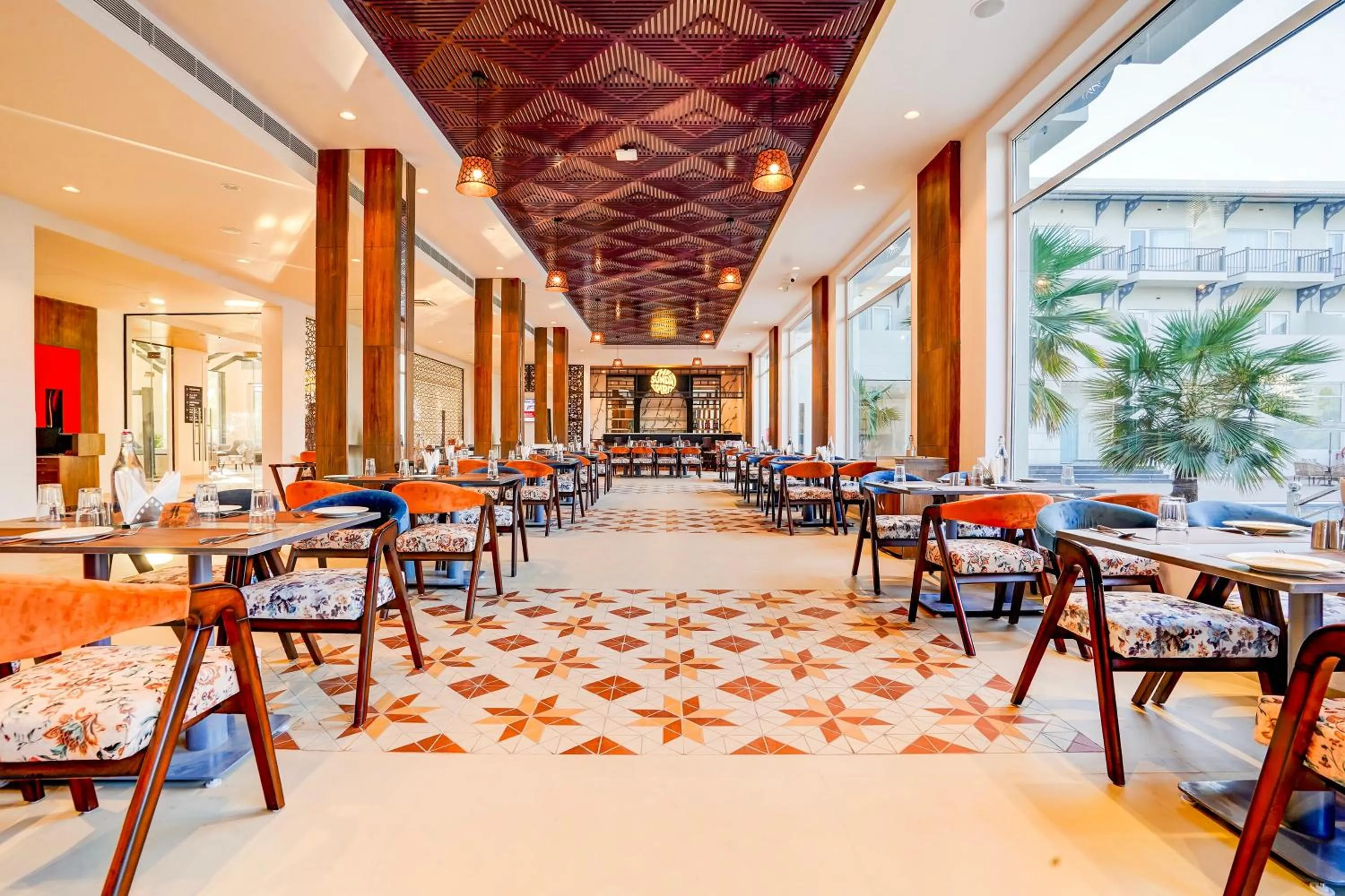 Restaurant/places to eat in Sunday Resort & Spa by CheckIn Manesar Gurugram