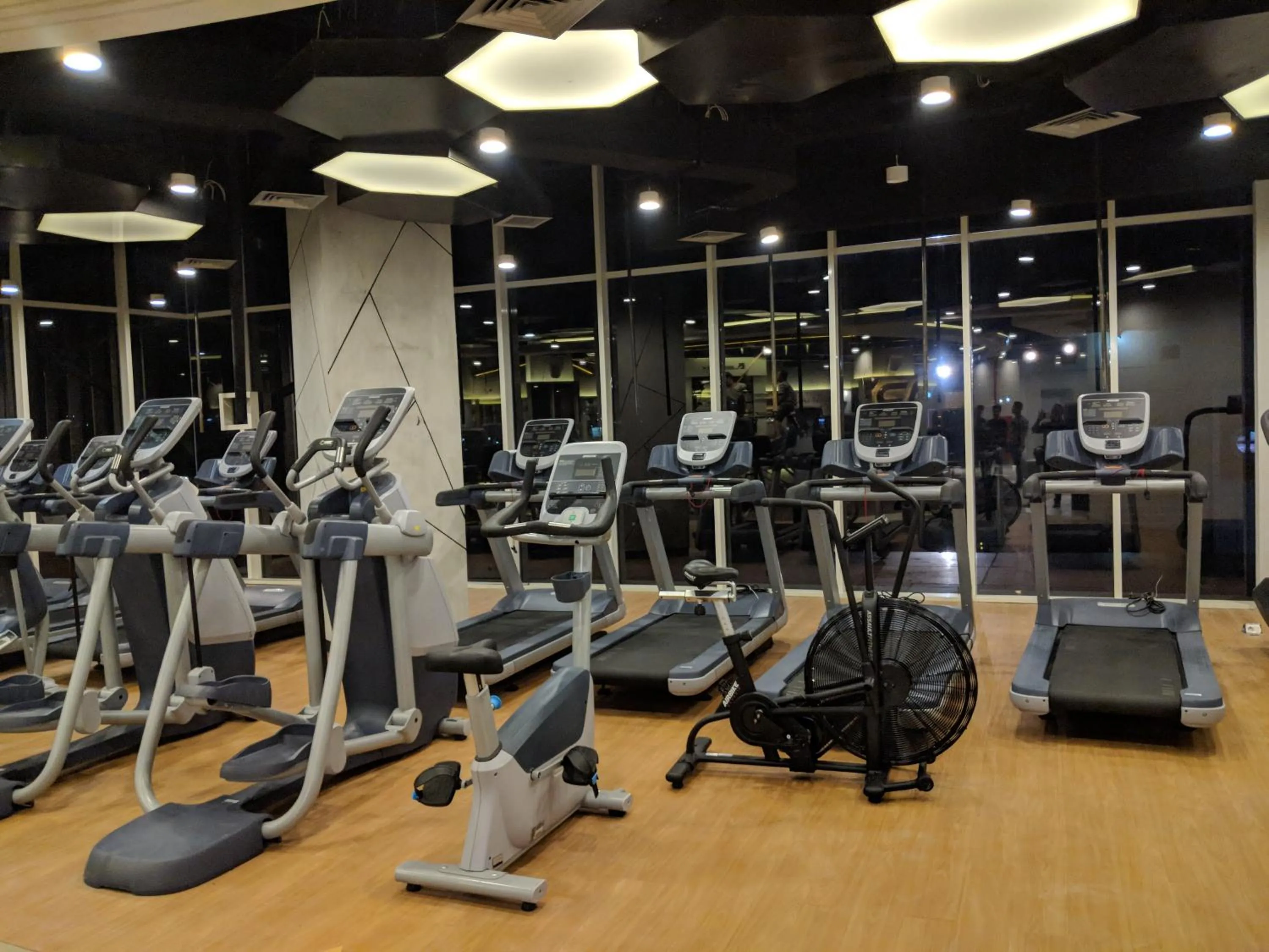 Fitness centre/facilities in The All - Suite Pentacity Hotel Balikpapan
