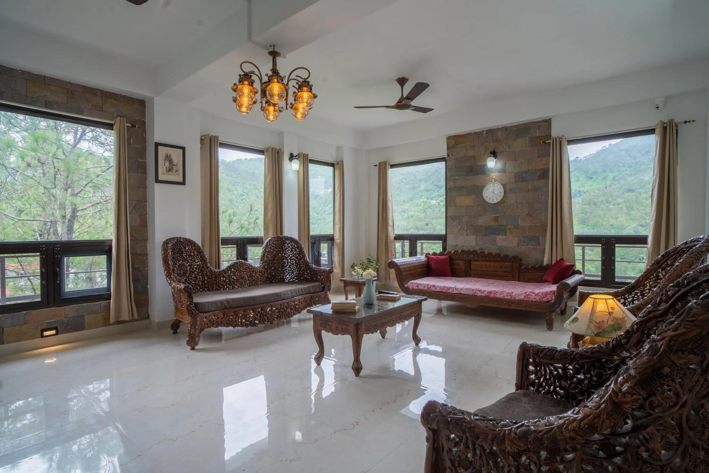 Lobby or reception in Captain Resorts