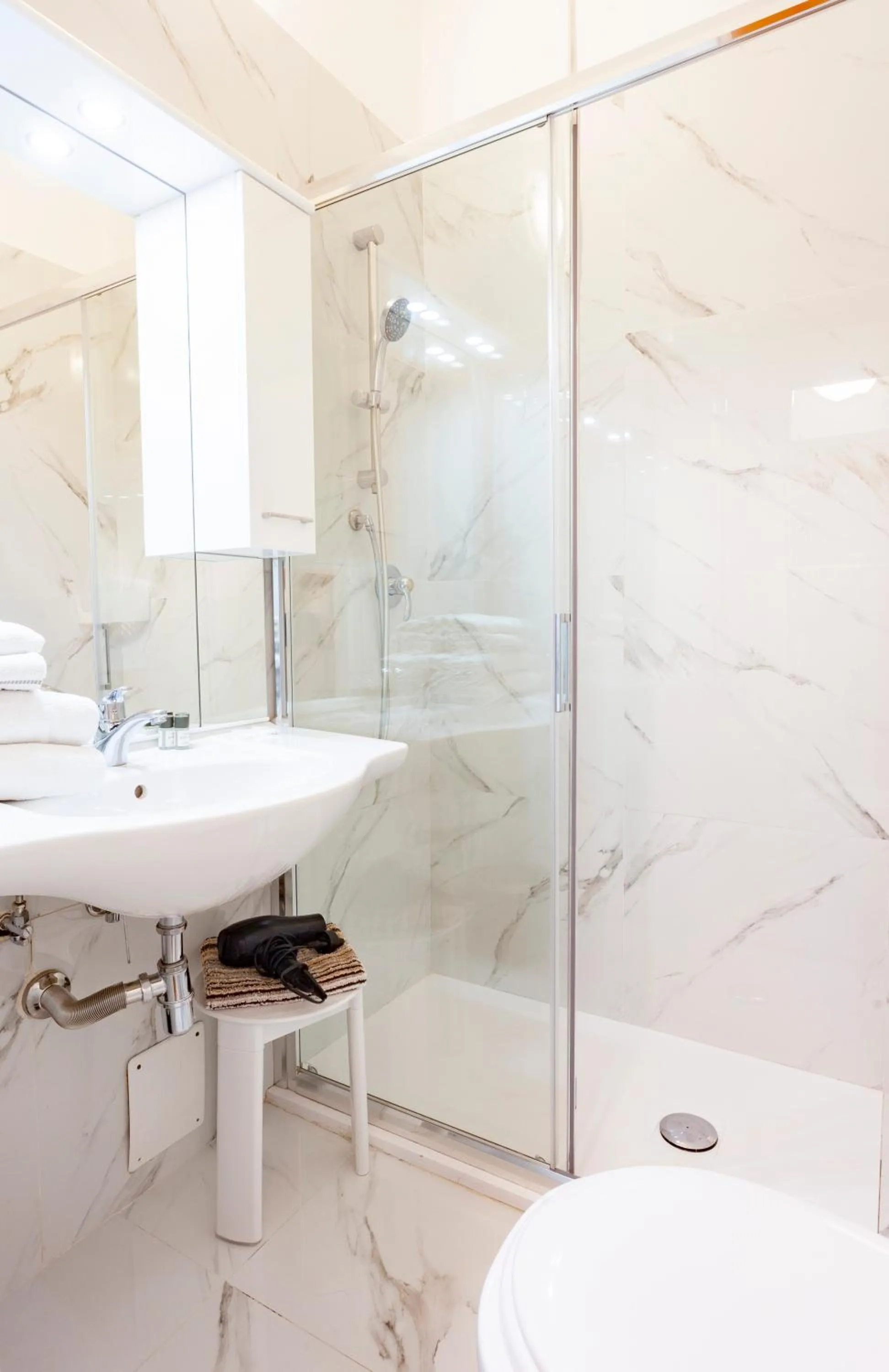 Bathroom in Hotel St. James