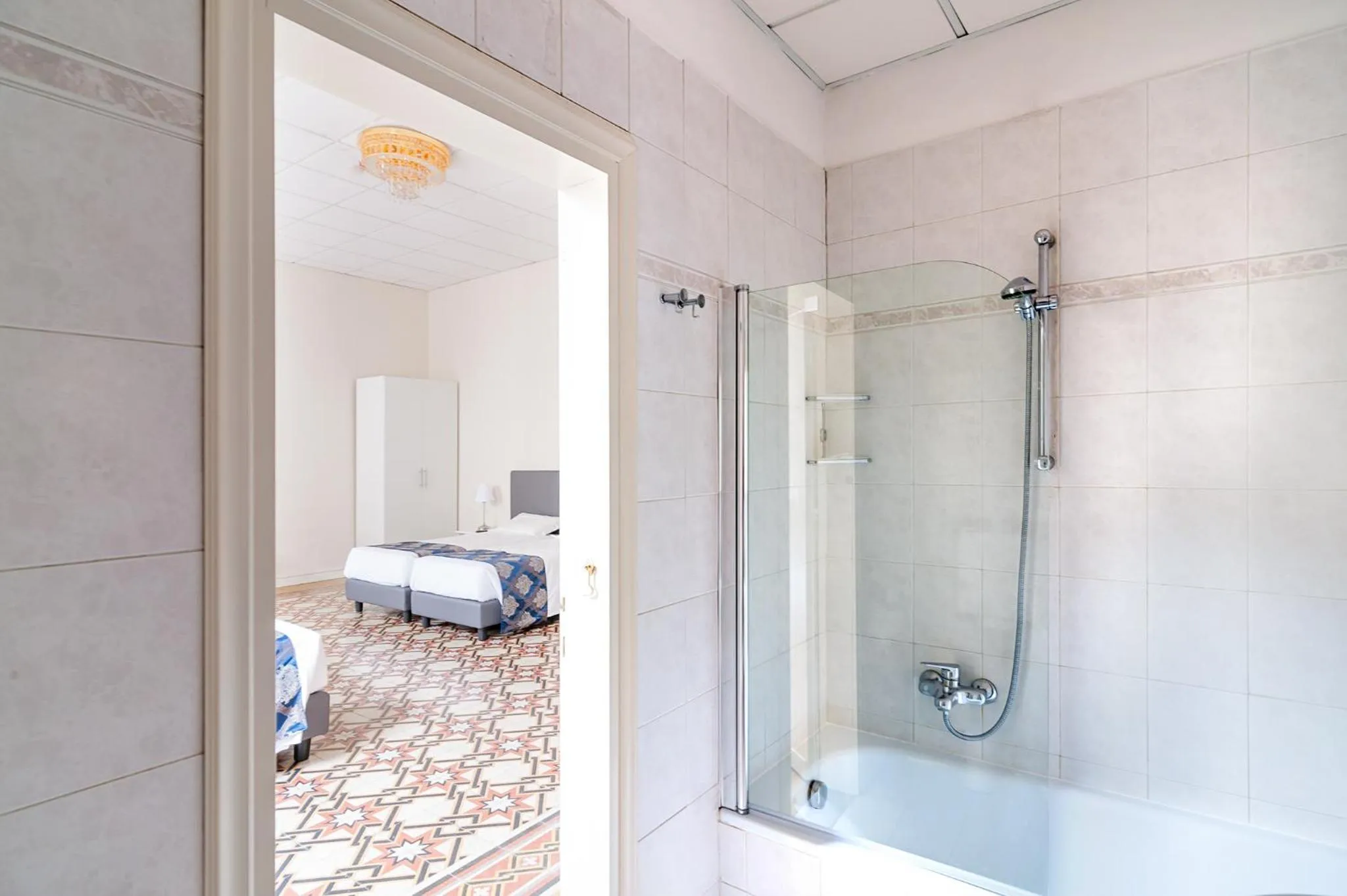 Bathroom in Hotel St. James