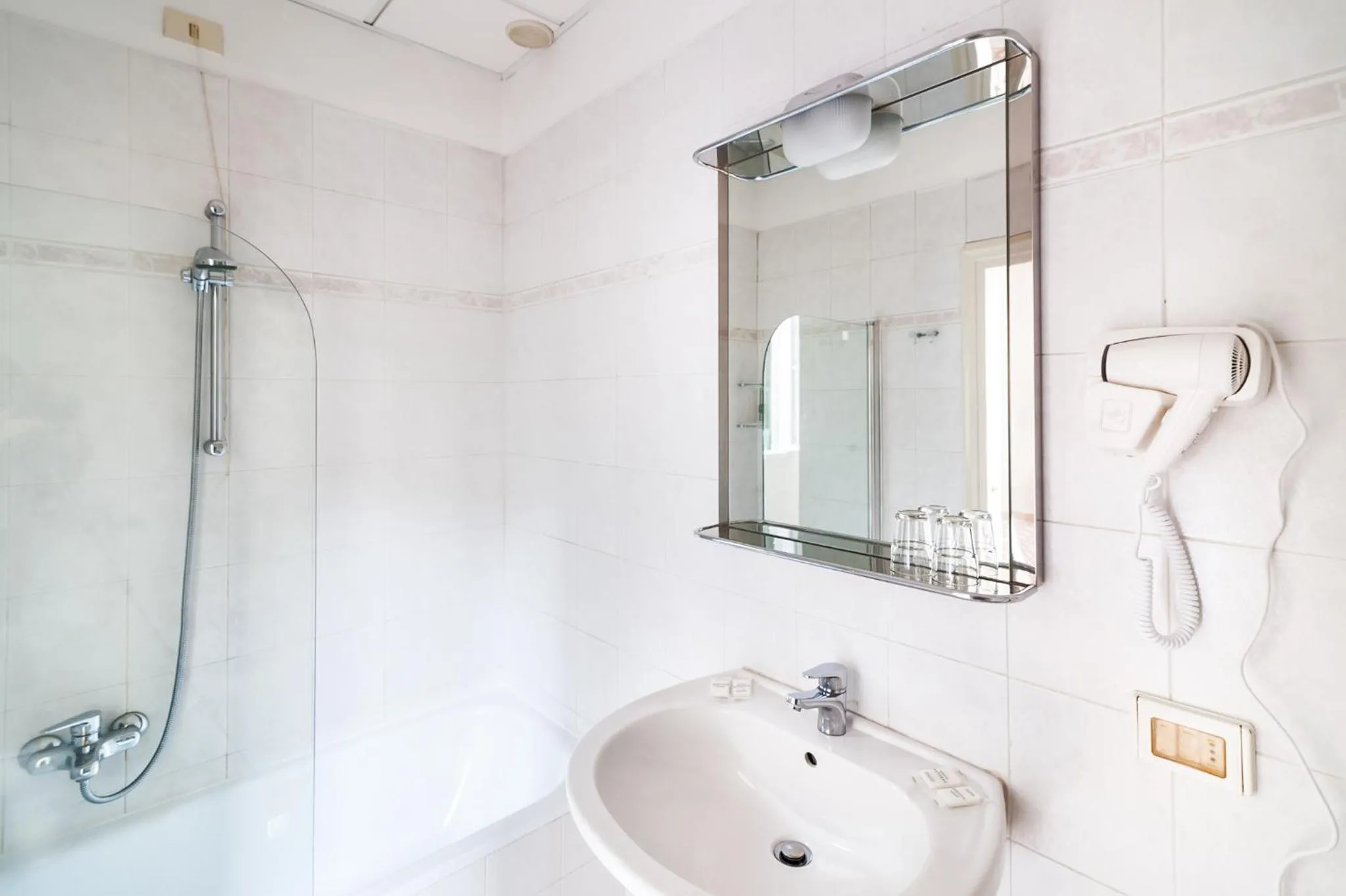 Bathroom in Hotel St. James