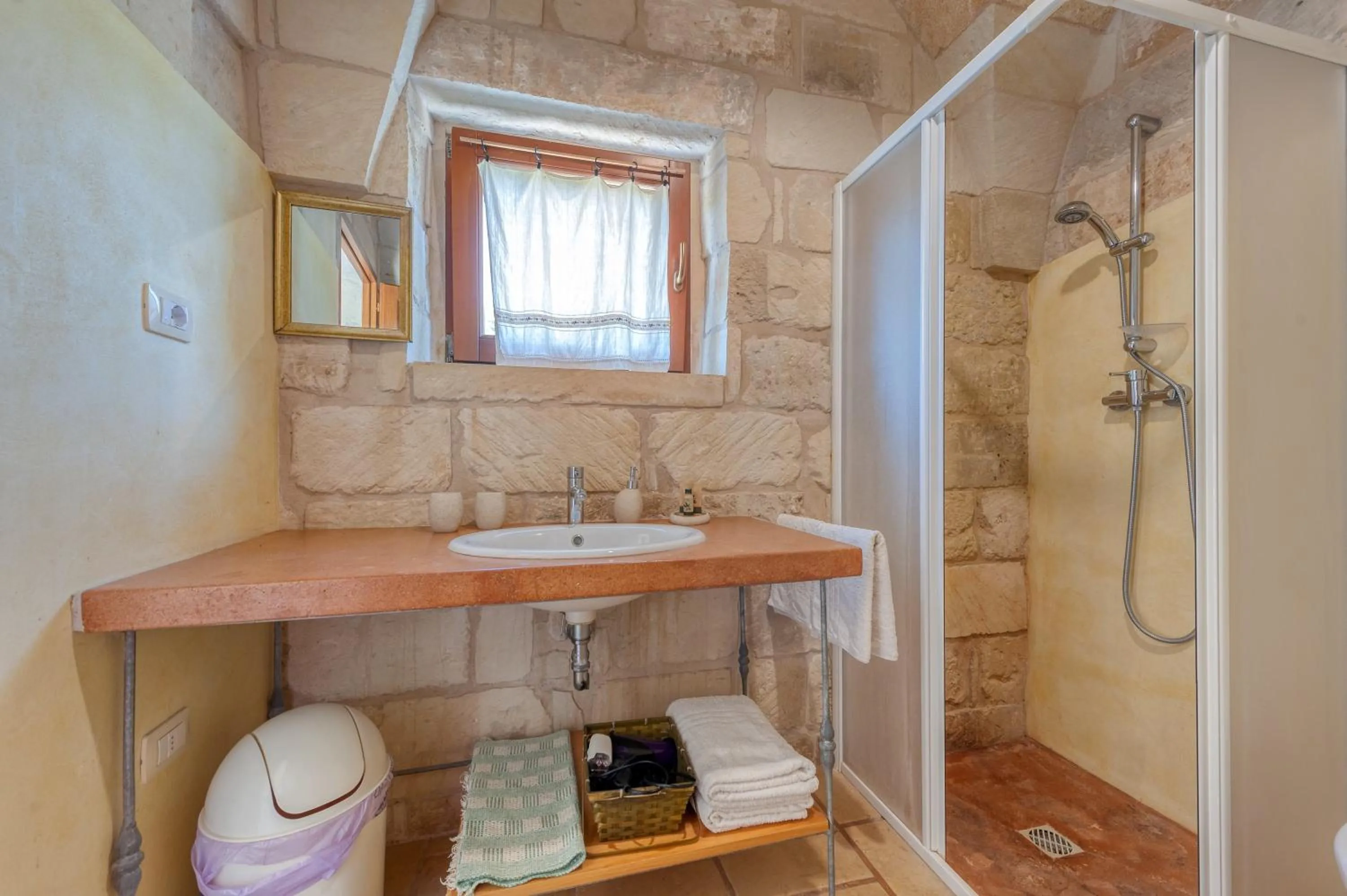 Bathroom in Masseria Copertini
