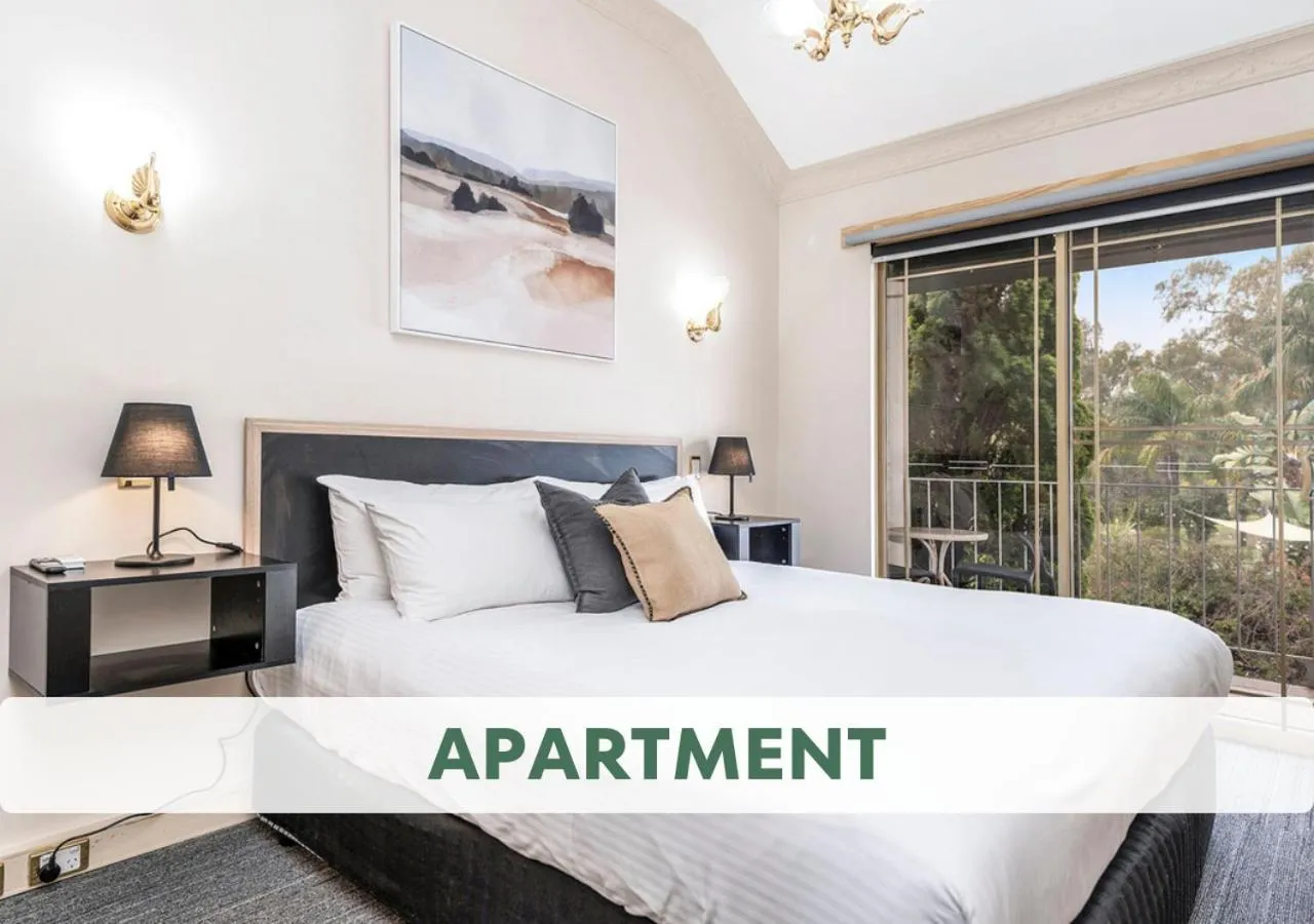 Bed in The Swan Valley Hotel