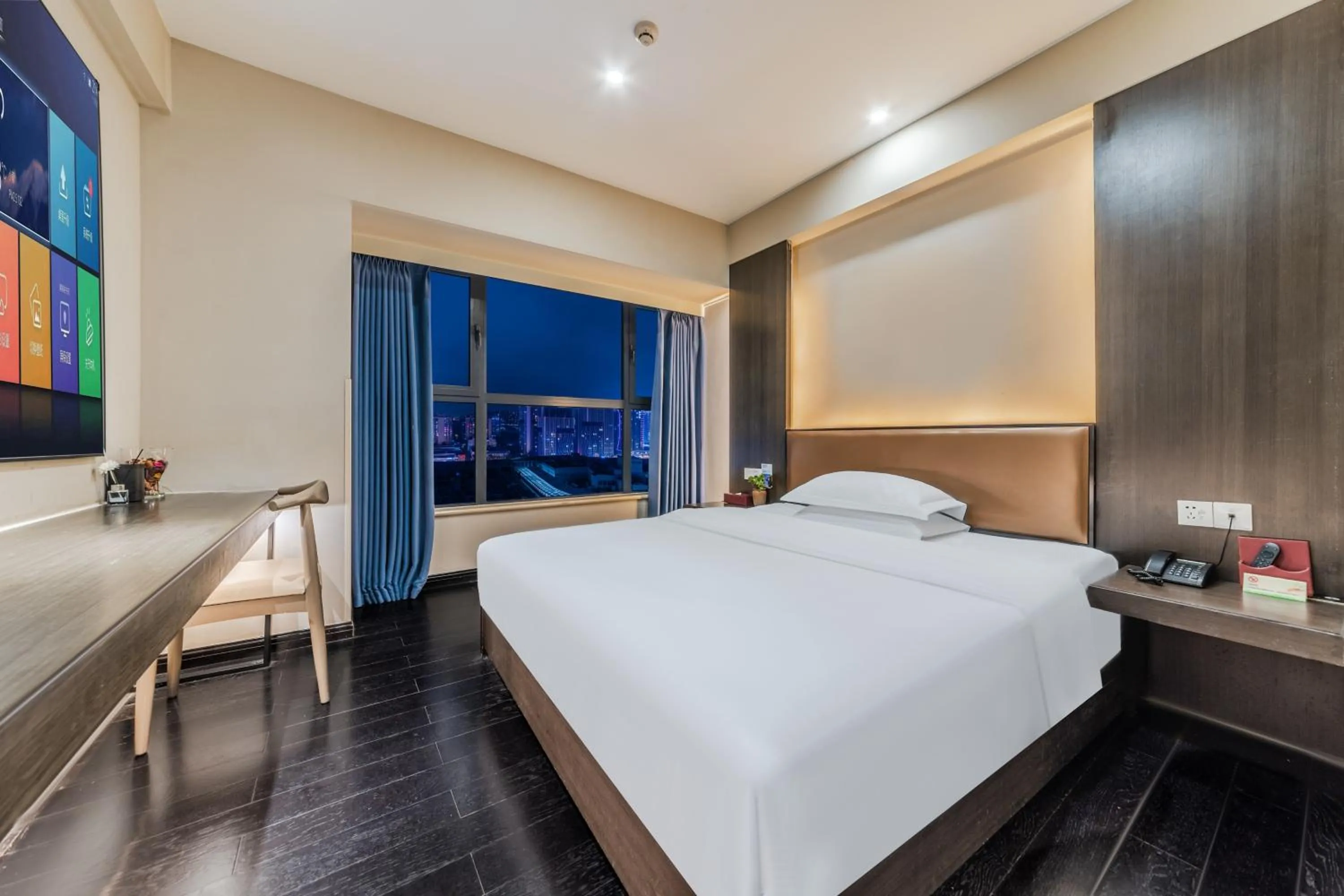 Photo of the whole room, Bed in Chengdu Cosy Inn