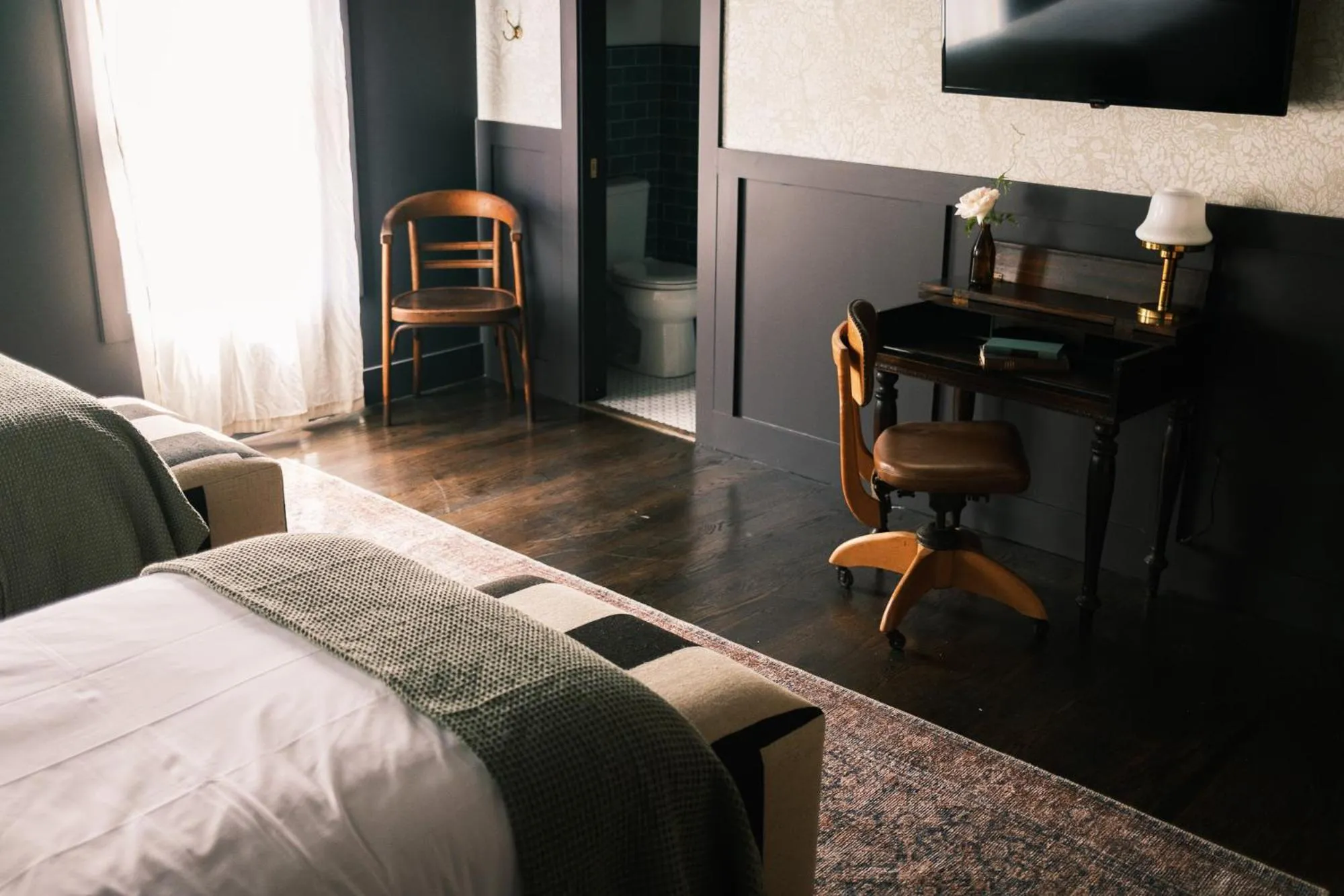 Bed in The Madison Hotel