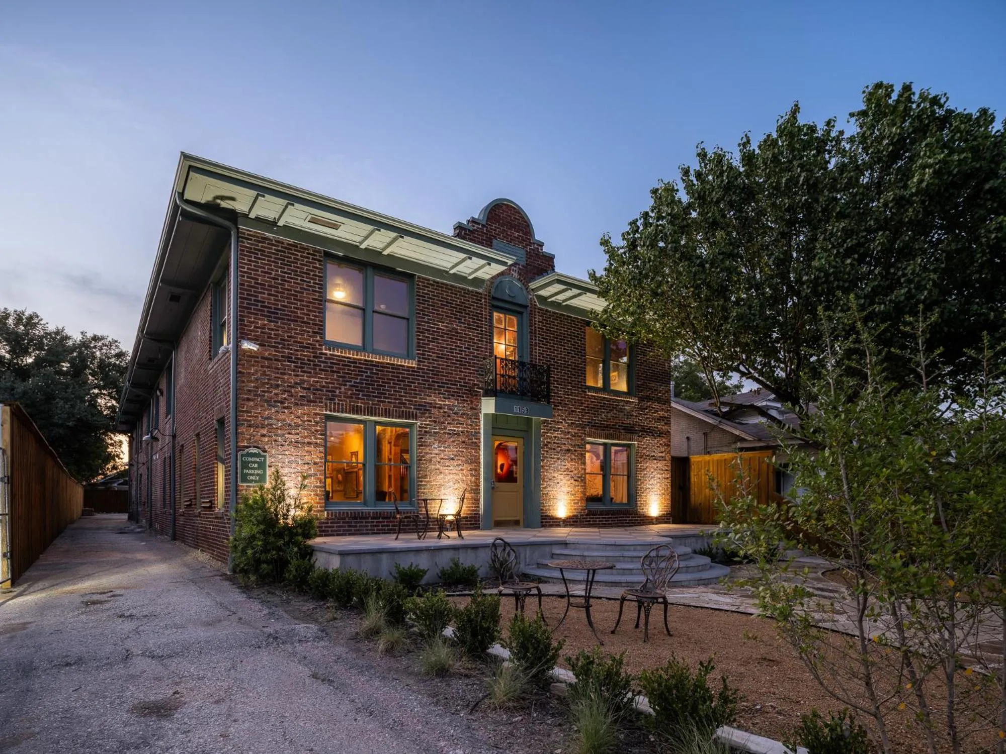 Property building in The Madison Hotel