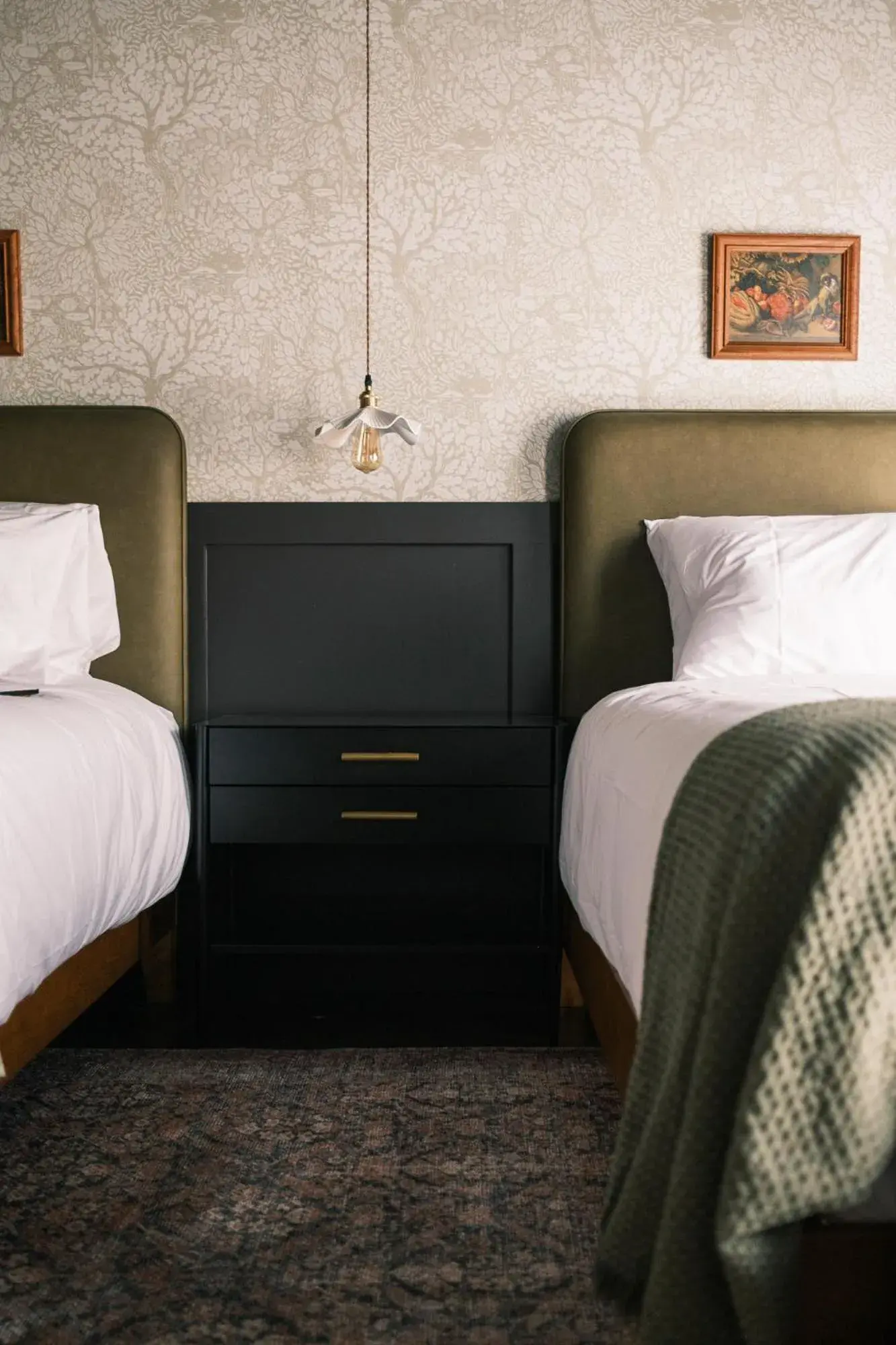 Standard Double Room in The Madison Hotel Standard Double Room in The Madison Hotel