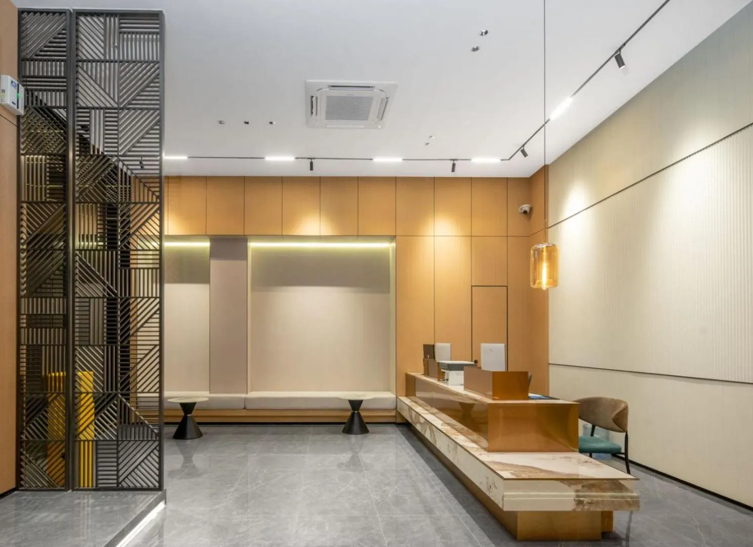 Property building in Guangzhou Yashe International Apartment