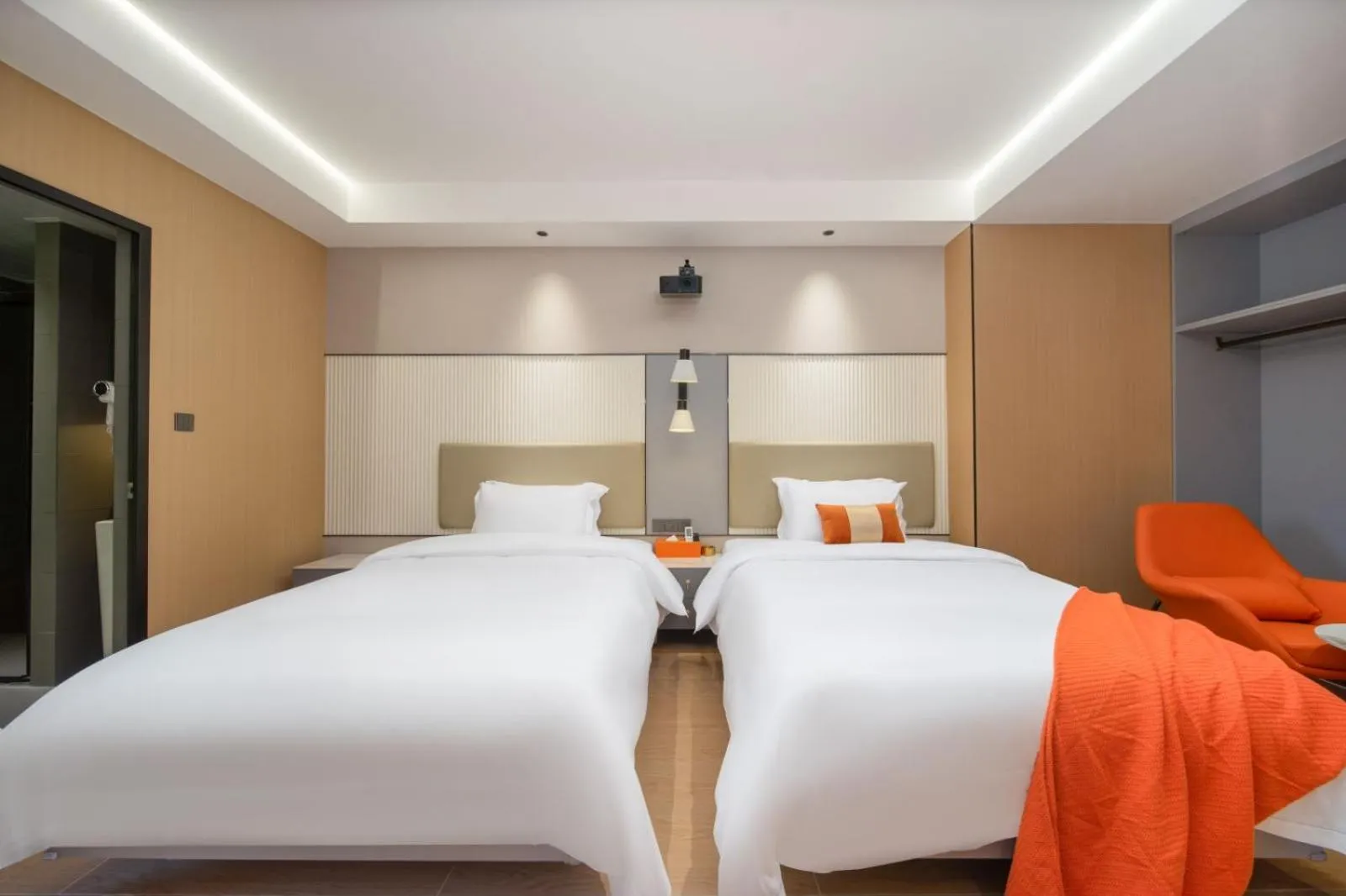 Property building, Bed in Guangzhou Yashe International Apartment