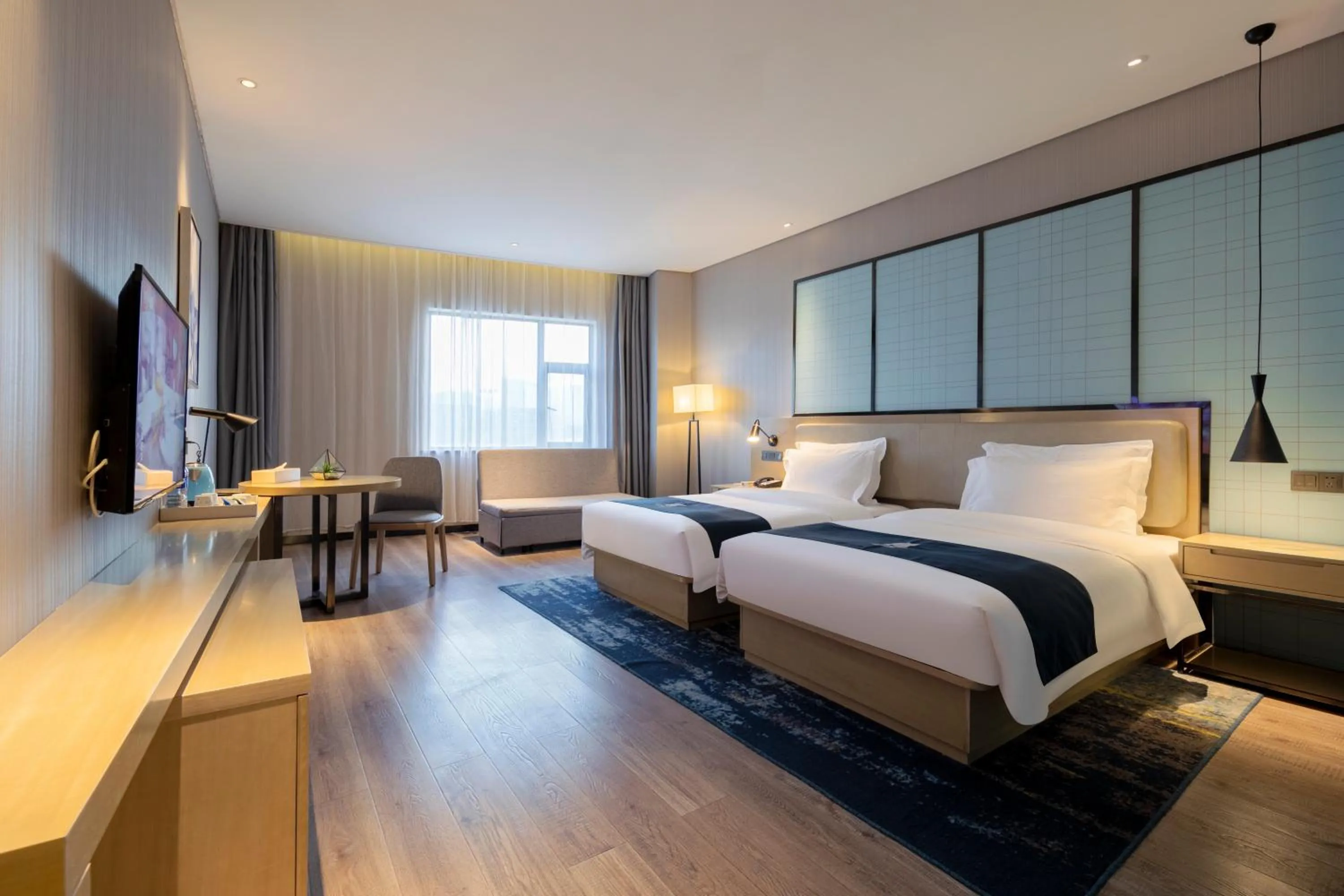 Echarm Hotel Wuhan Guanggu Biology City