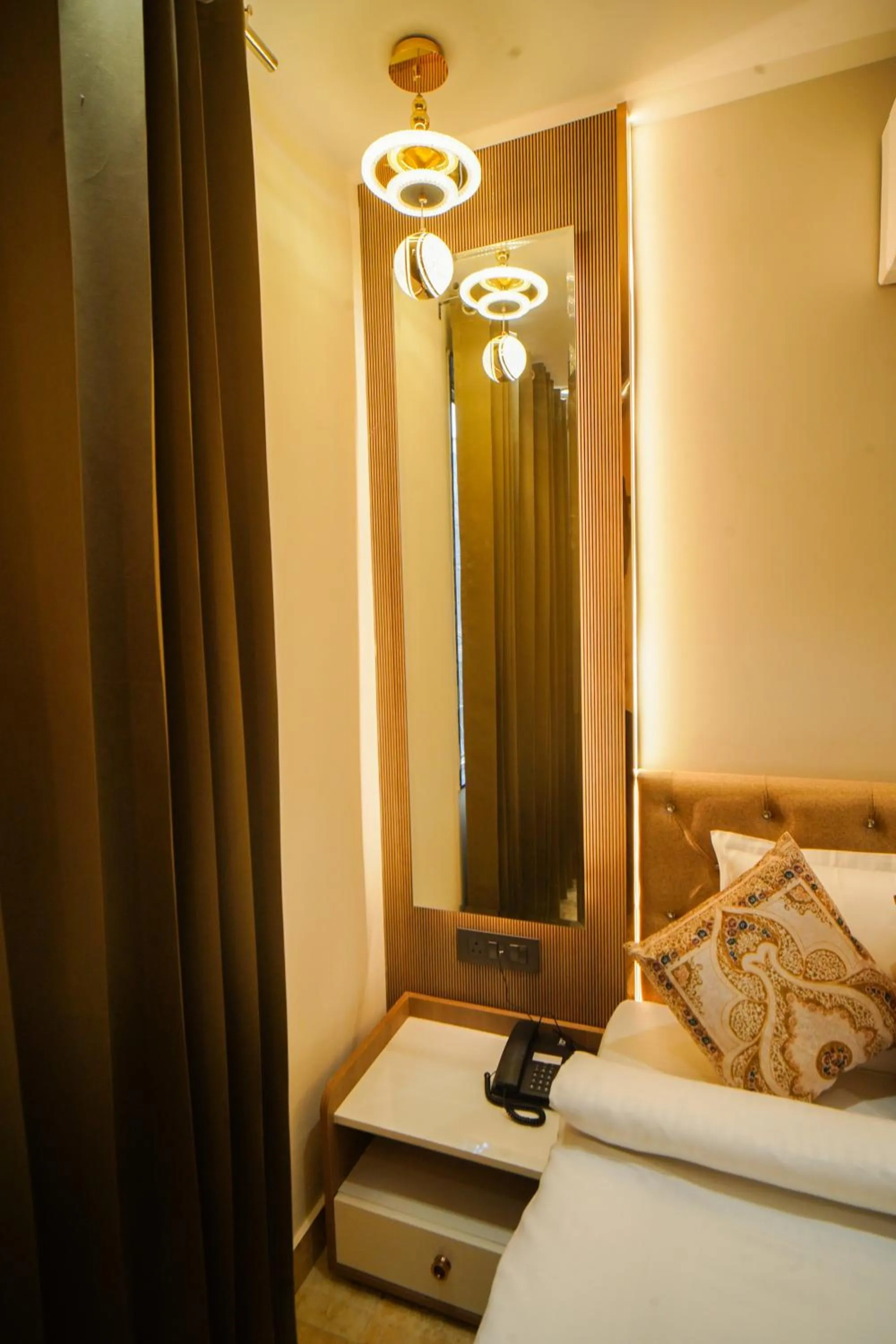 Bed in Hotel Ammison Inn & Suites