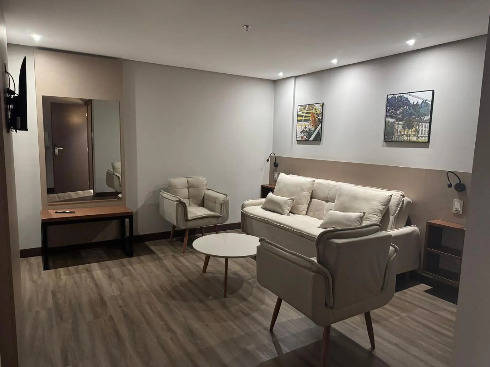 Hotel Roochelle Convention By Nobile