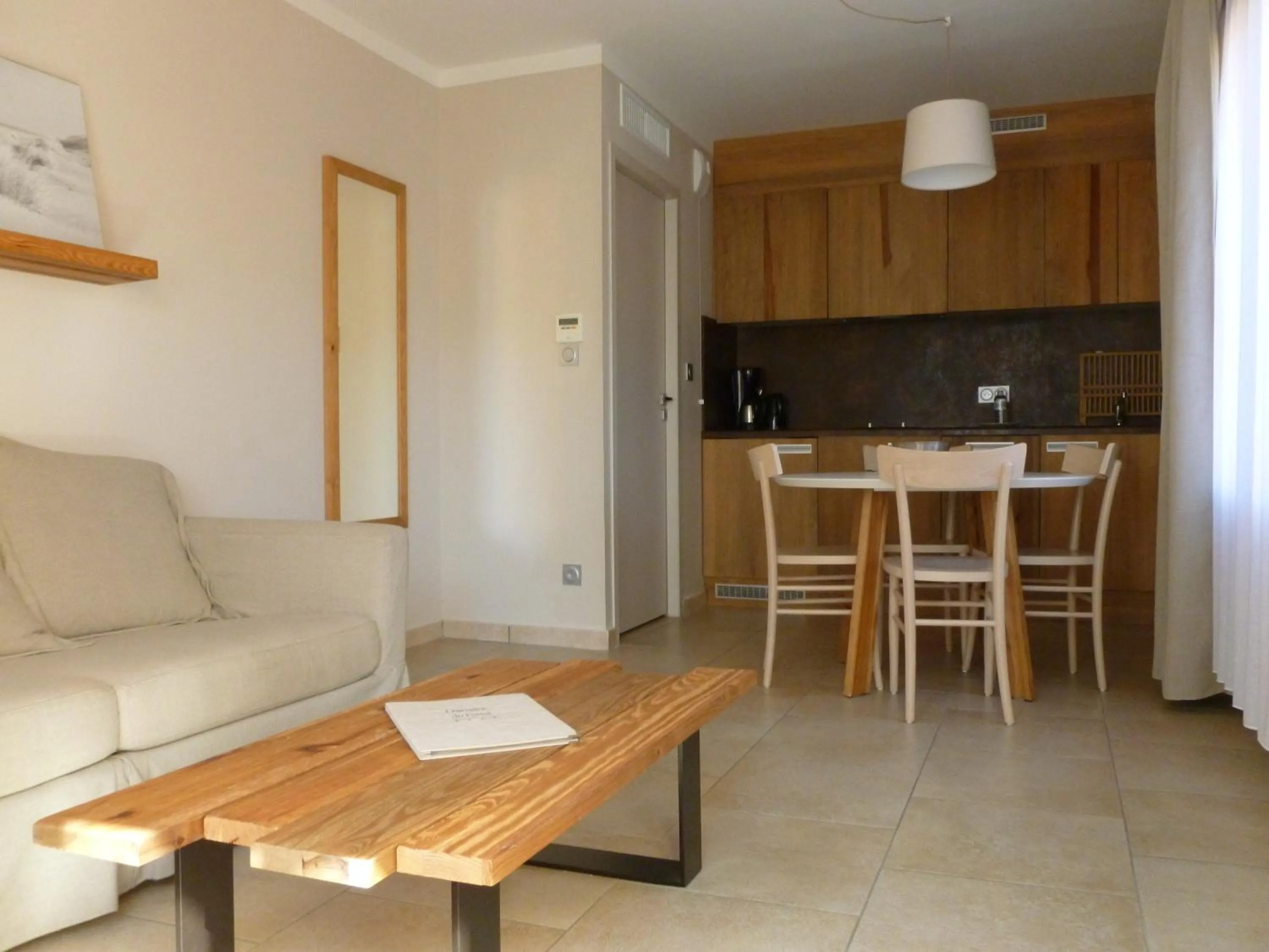 Decorative detail in Domaine du Ferret Restaurant & Spa