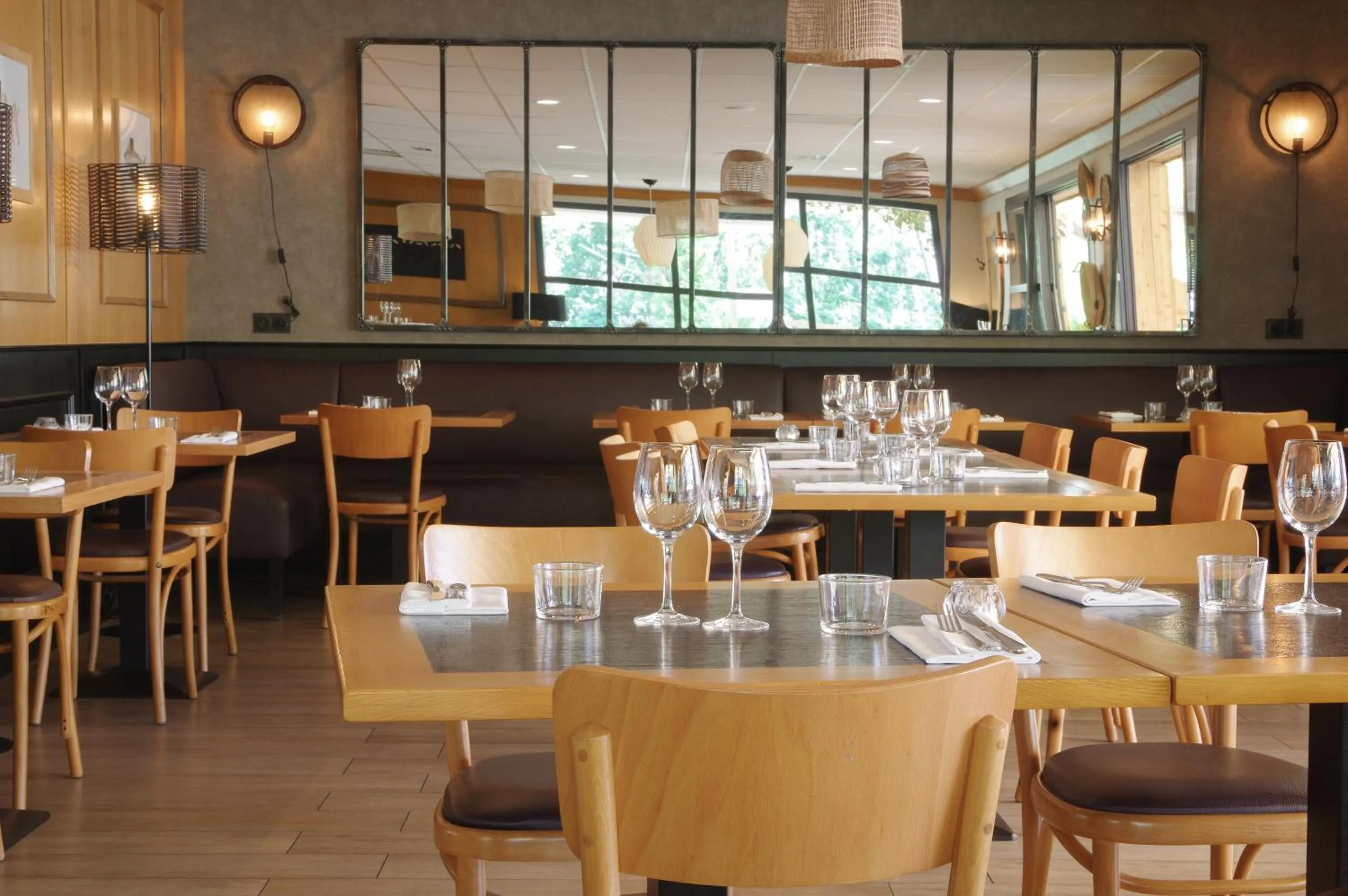 Restaurant/places to eat in Domaine du Ferret Restaurant & Spa