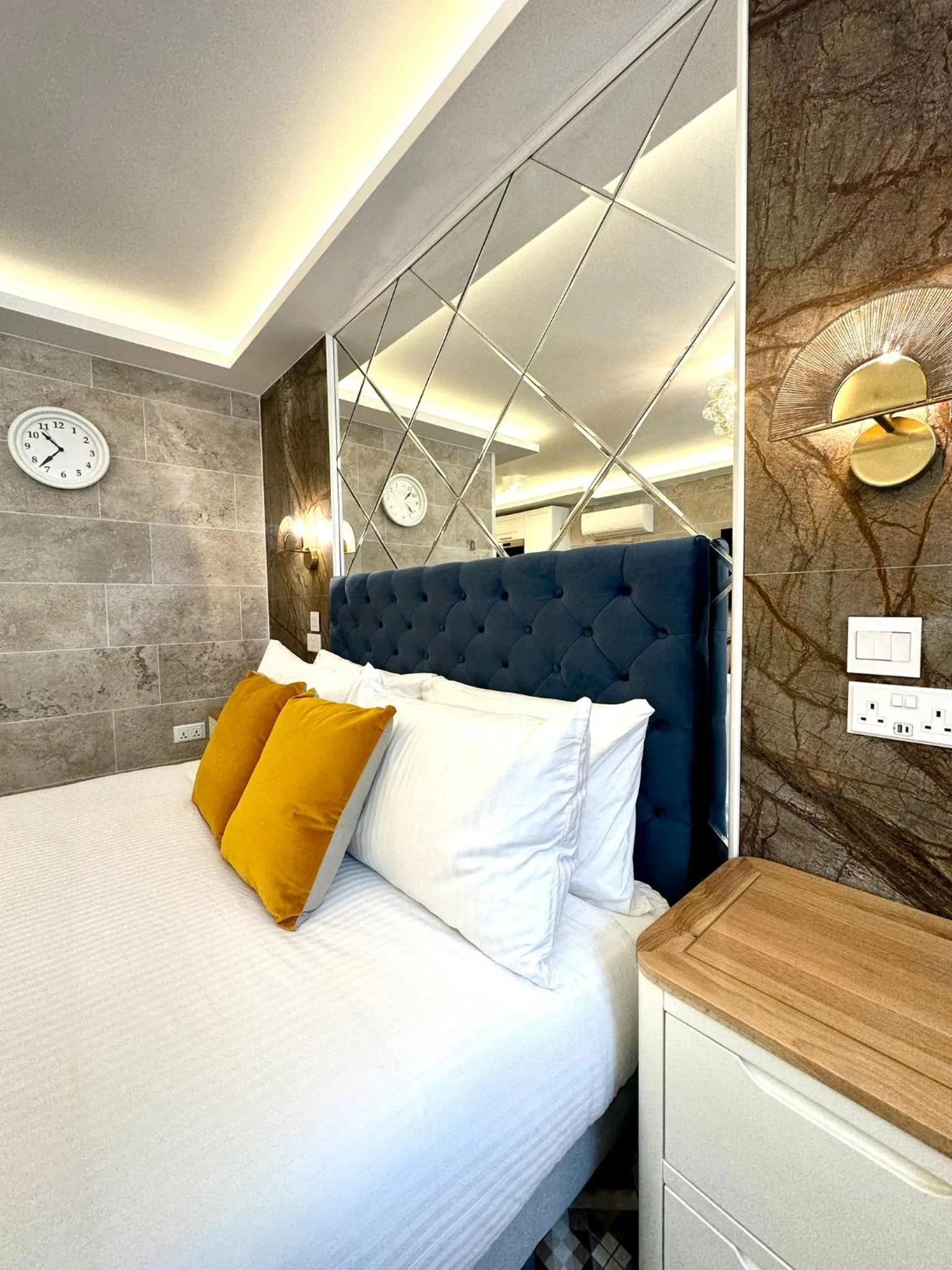 Bed in Balcony Hotel