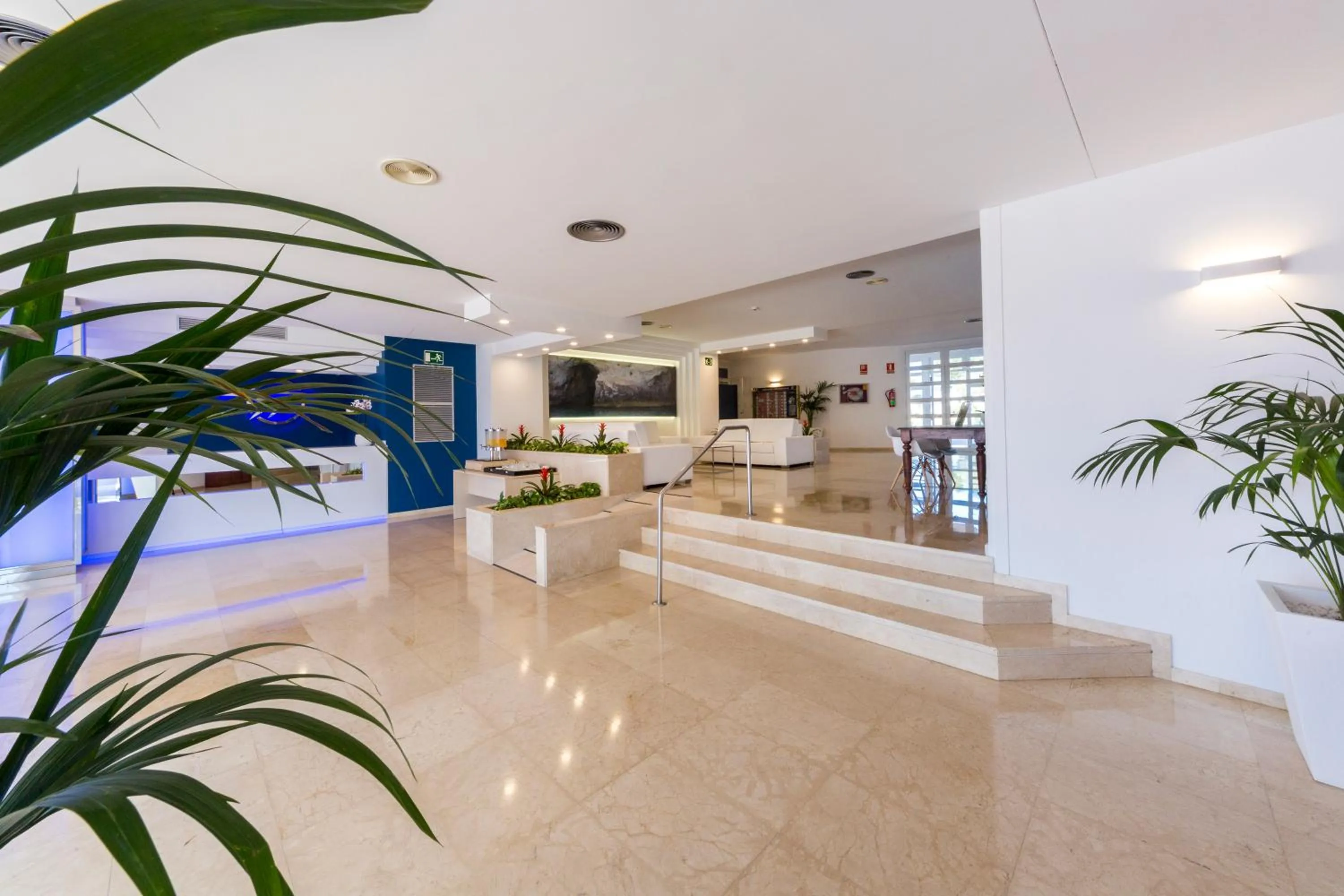 Lobby or reception in Globales Mediterrani