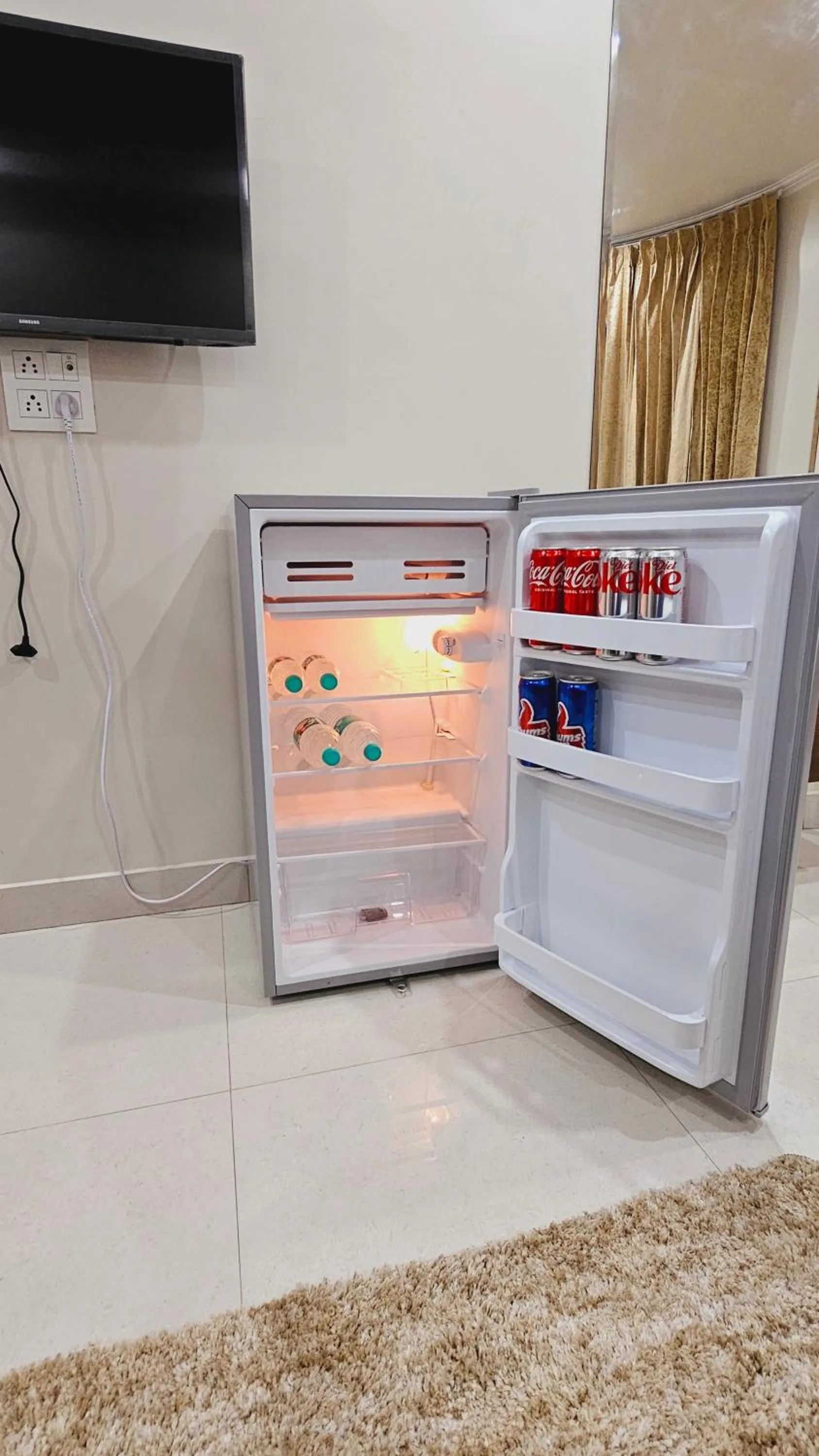 Drinks in Hydrangea Heights by PTW Hotels