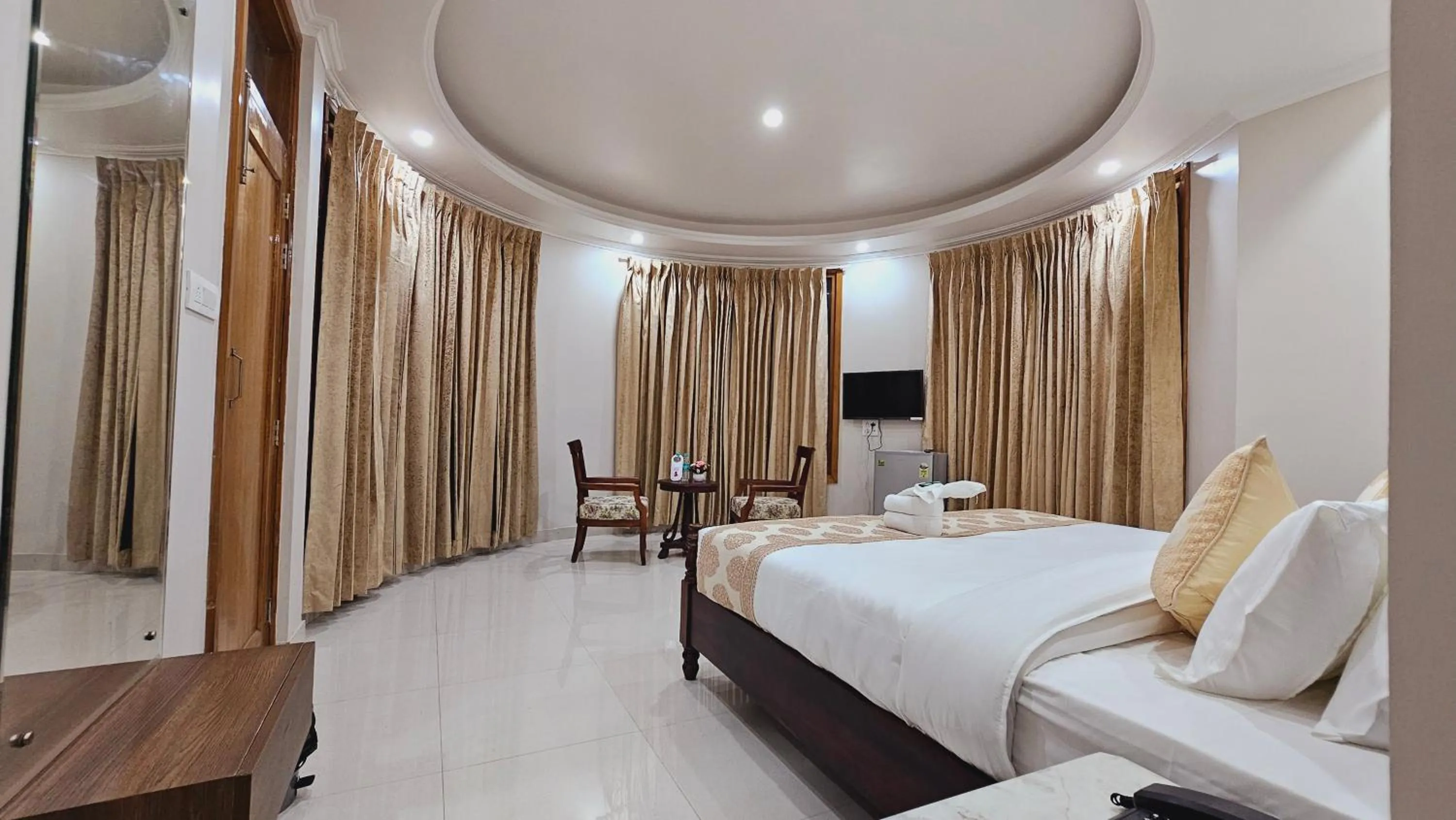 Bed in Hydrangea Heights by PTW Hotels