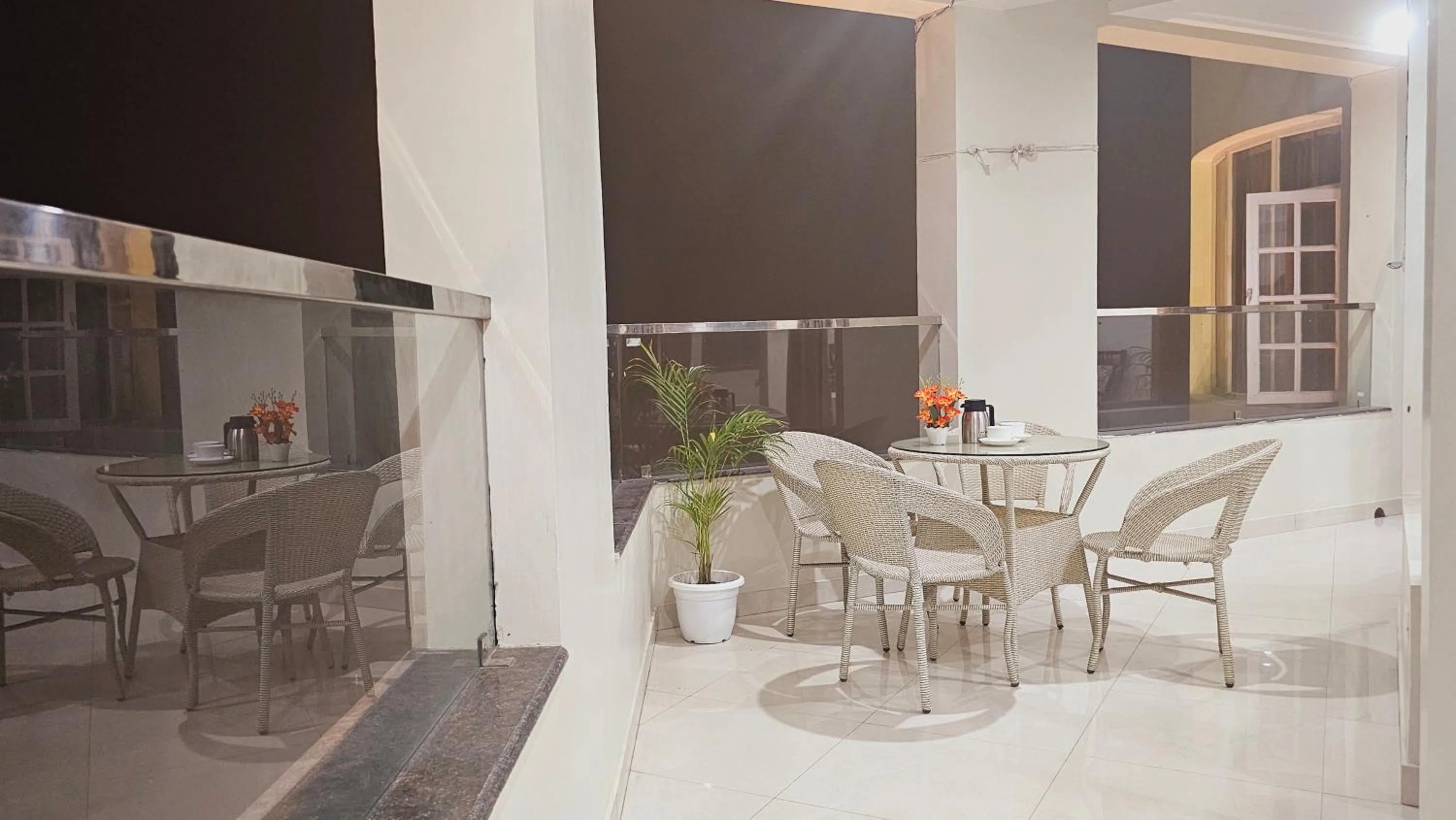 Seating area in Hydrangea Heights by PTW Hotels