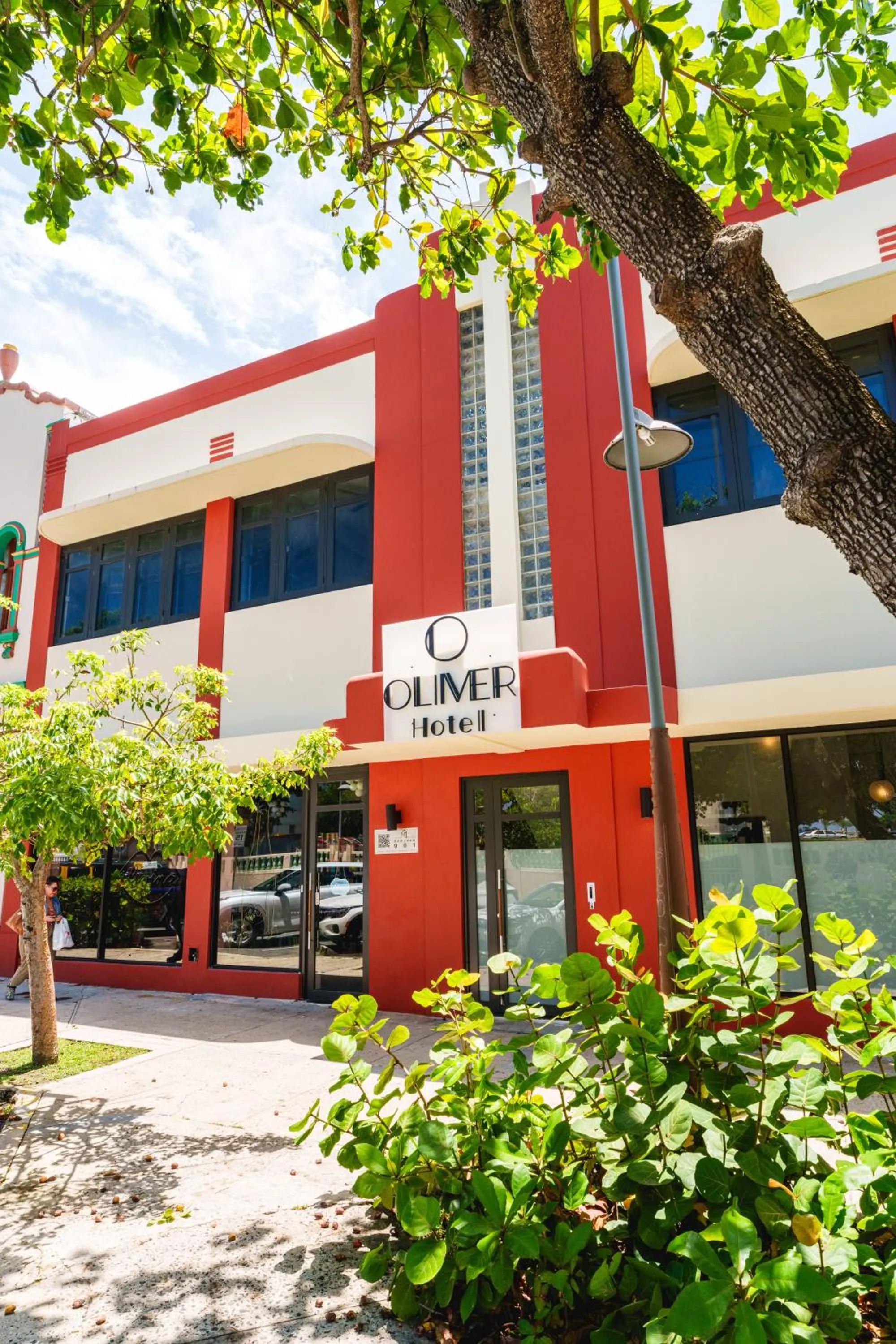 Property building in The Oliver Hotel