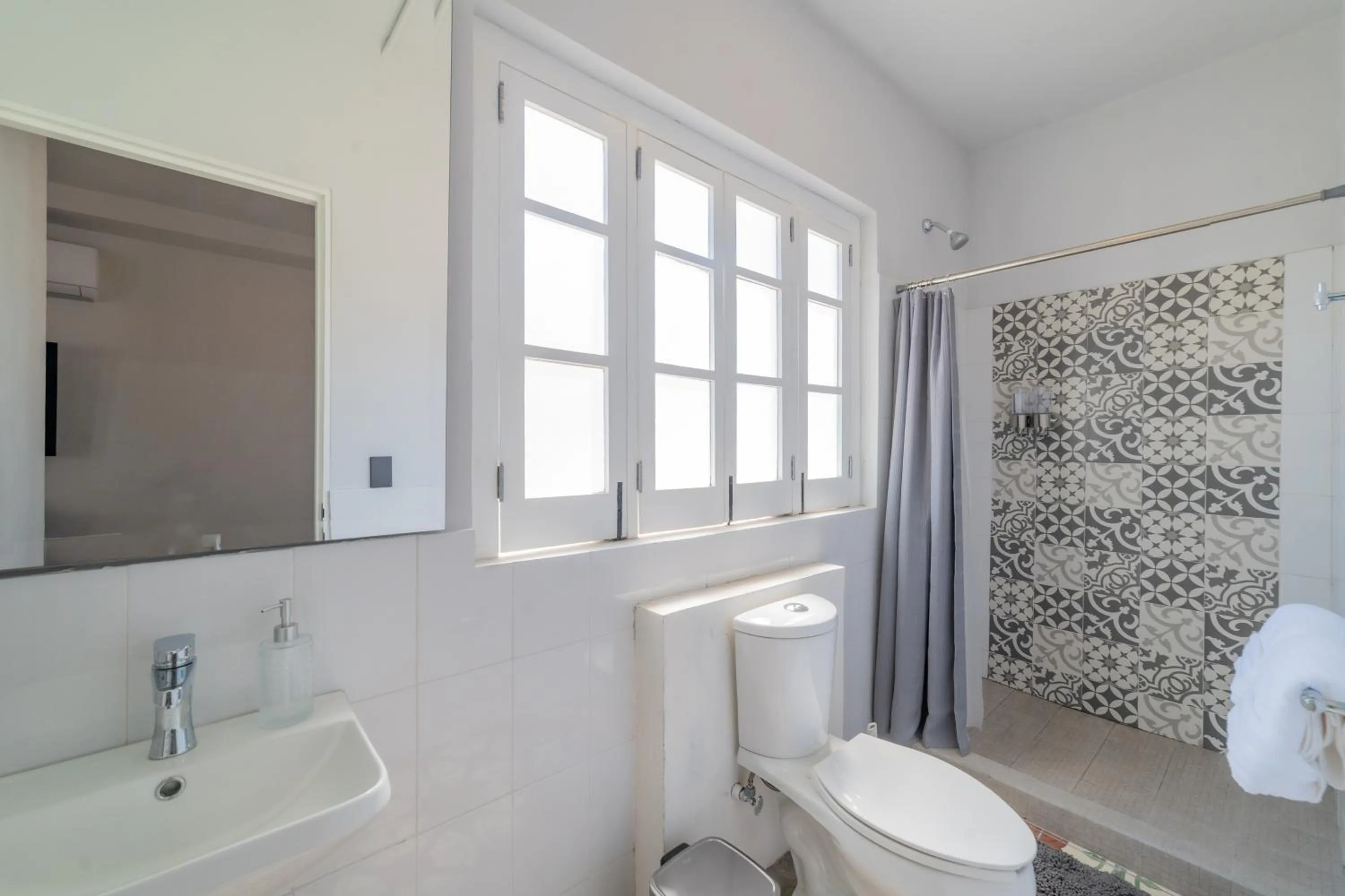 Shower in Casa Velasco La Paz