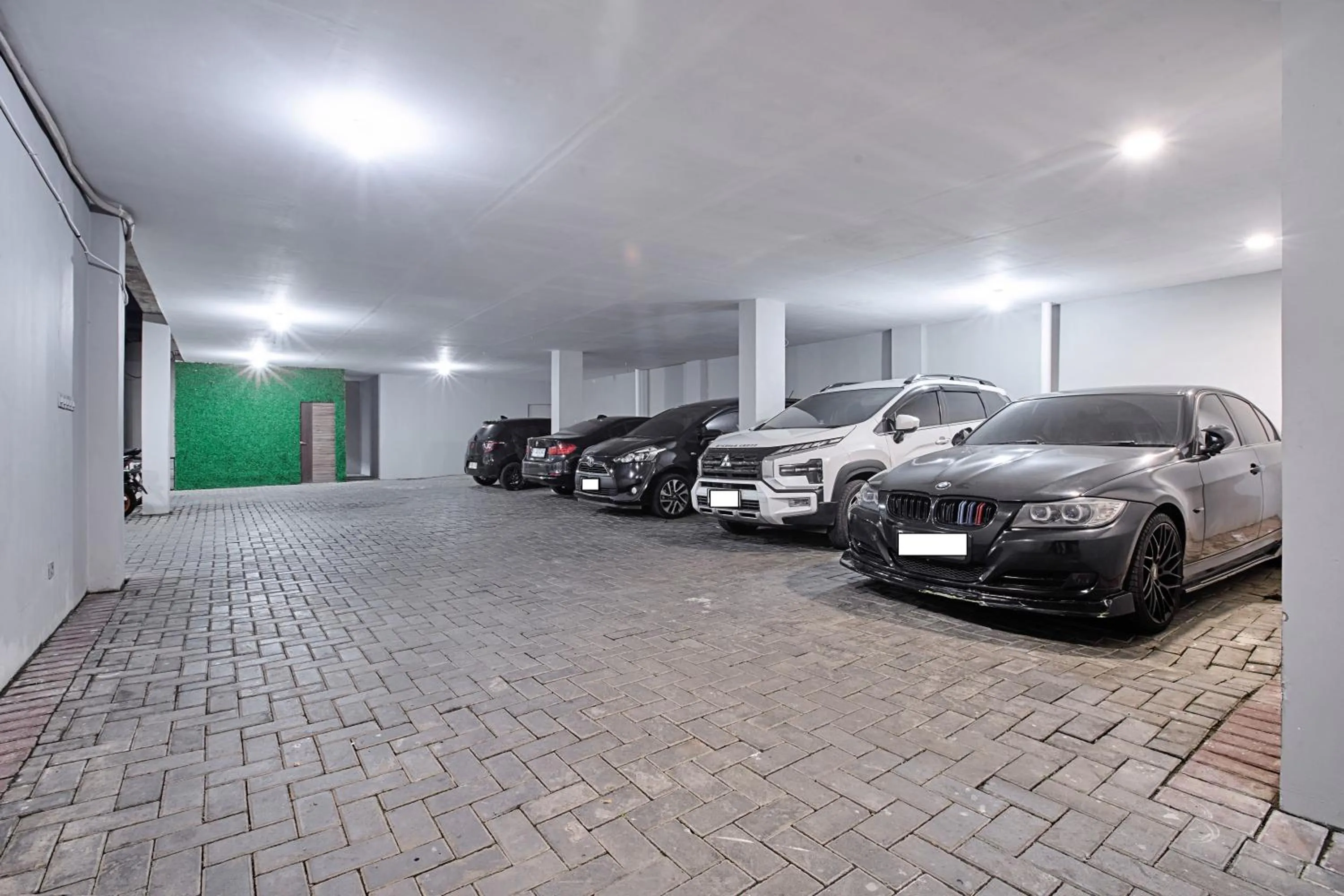 Parking in BALE Puri