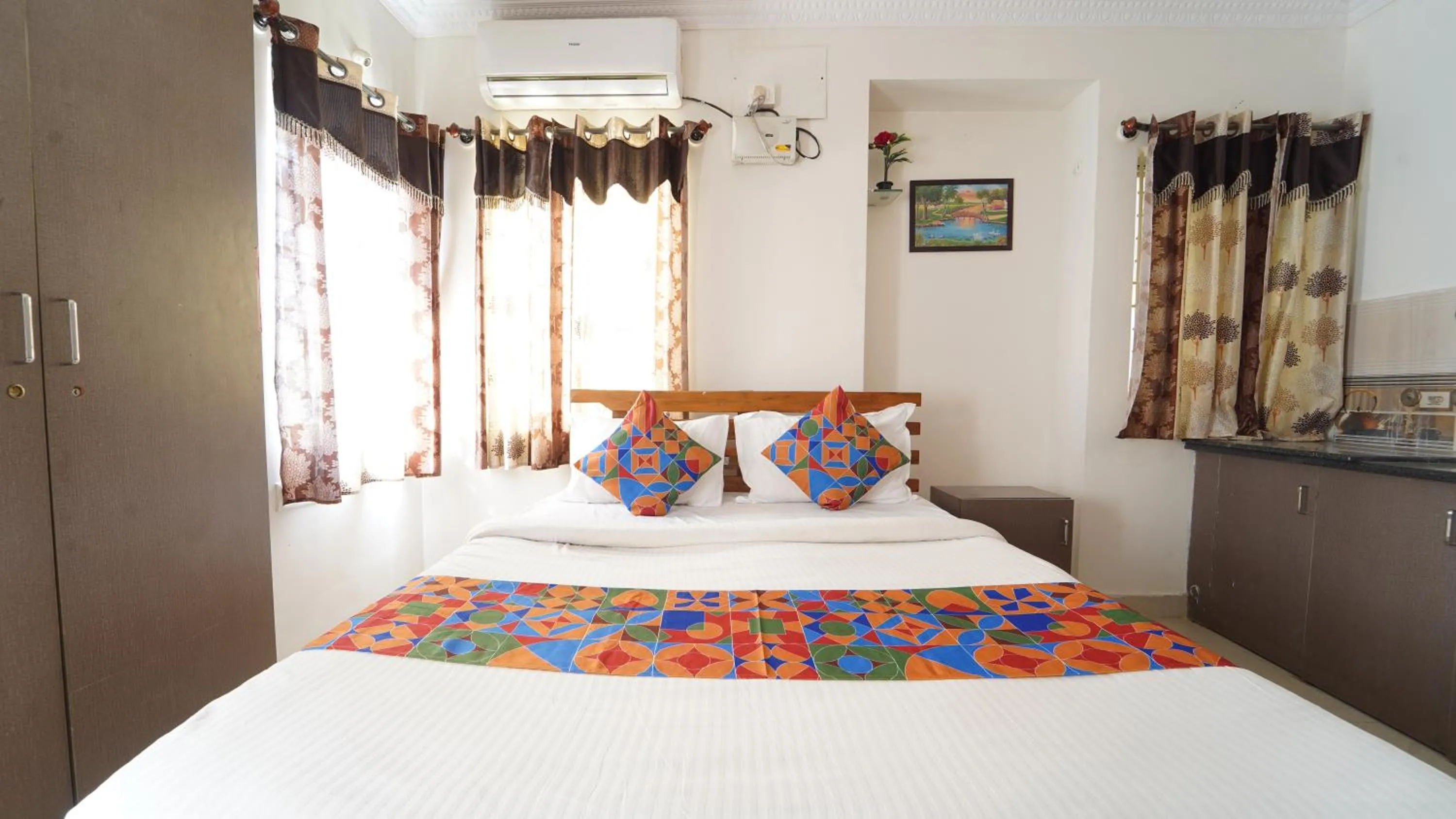 Bed in Mann Pasand Inn Feel the Luxury