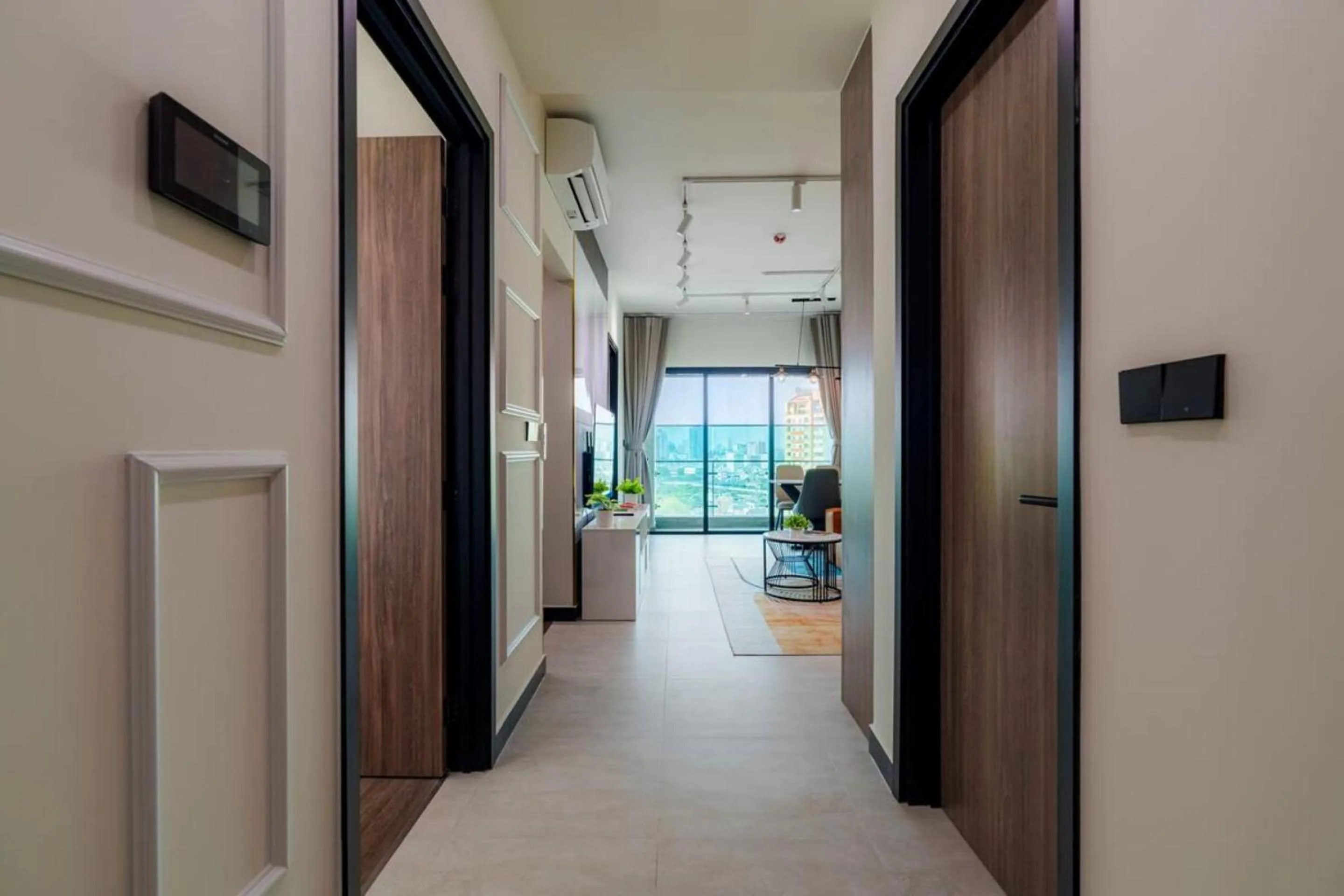 TV and multimedia in Imperial De La SoL District 4