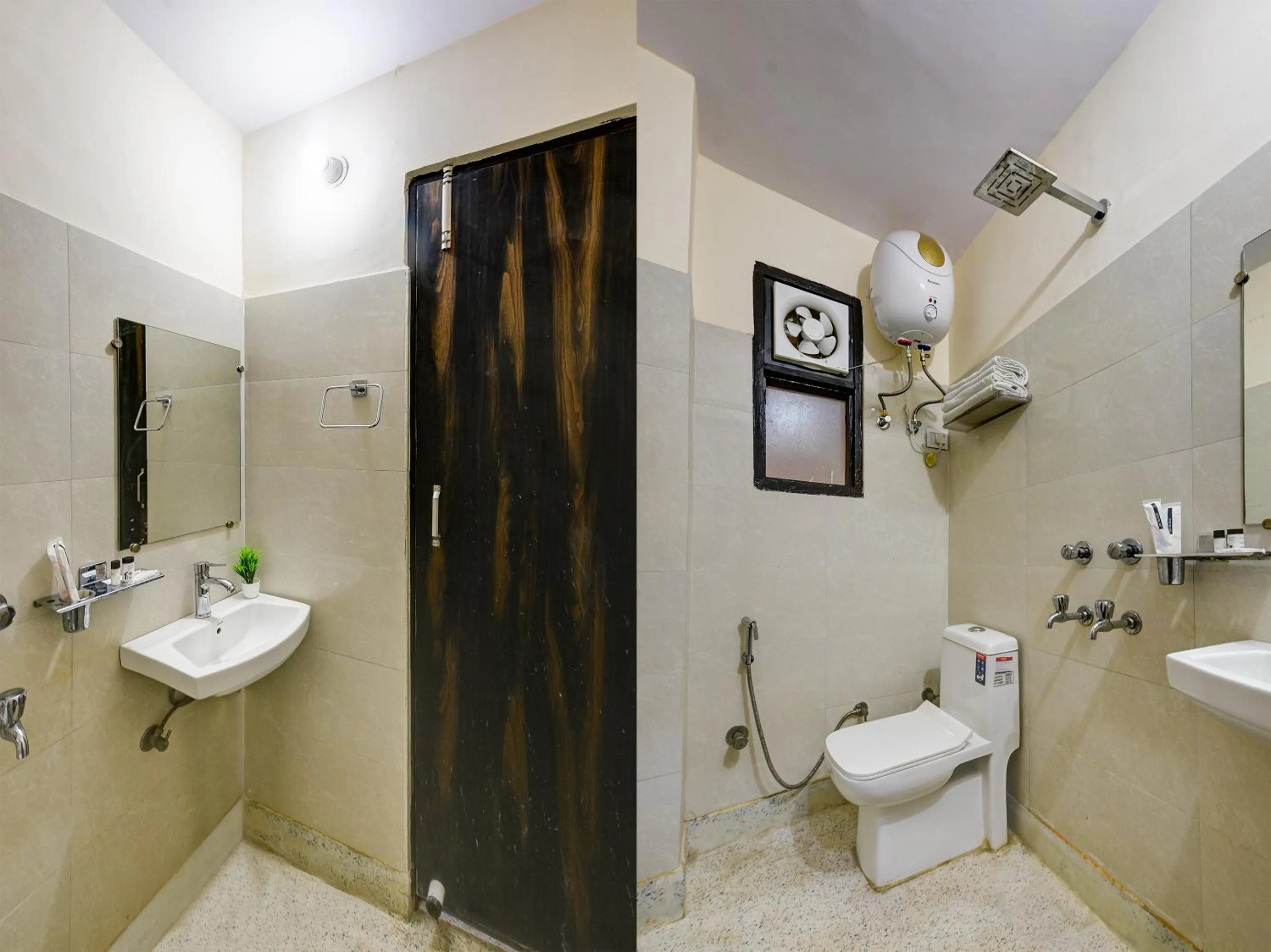 Shower in Hotel Krishna Tower